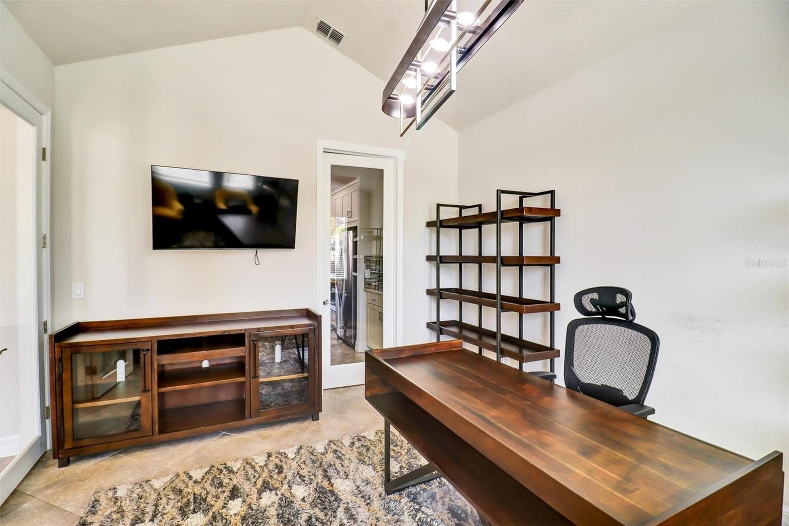 Single Family Residence at 7921 CORKFIELD AVE, ORLANDO, photo 10 of 75