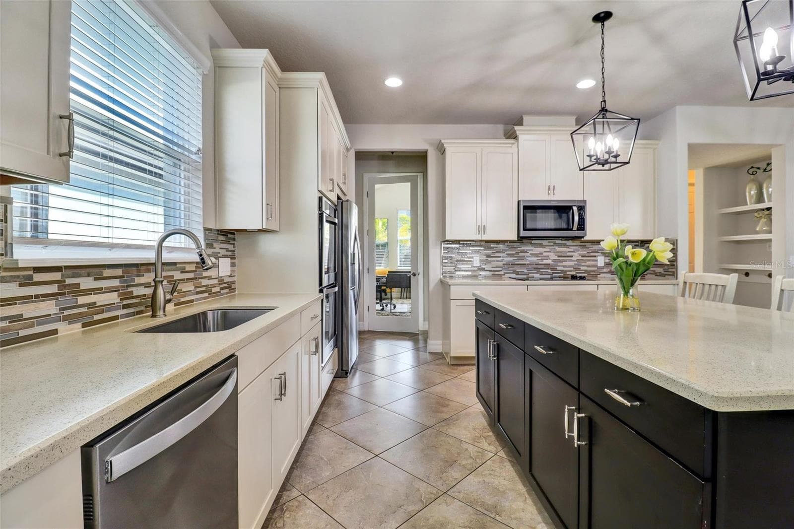 Single Family Residence at 7921 CORKFIELD AVE, ORLANDO, photo 14 of 75