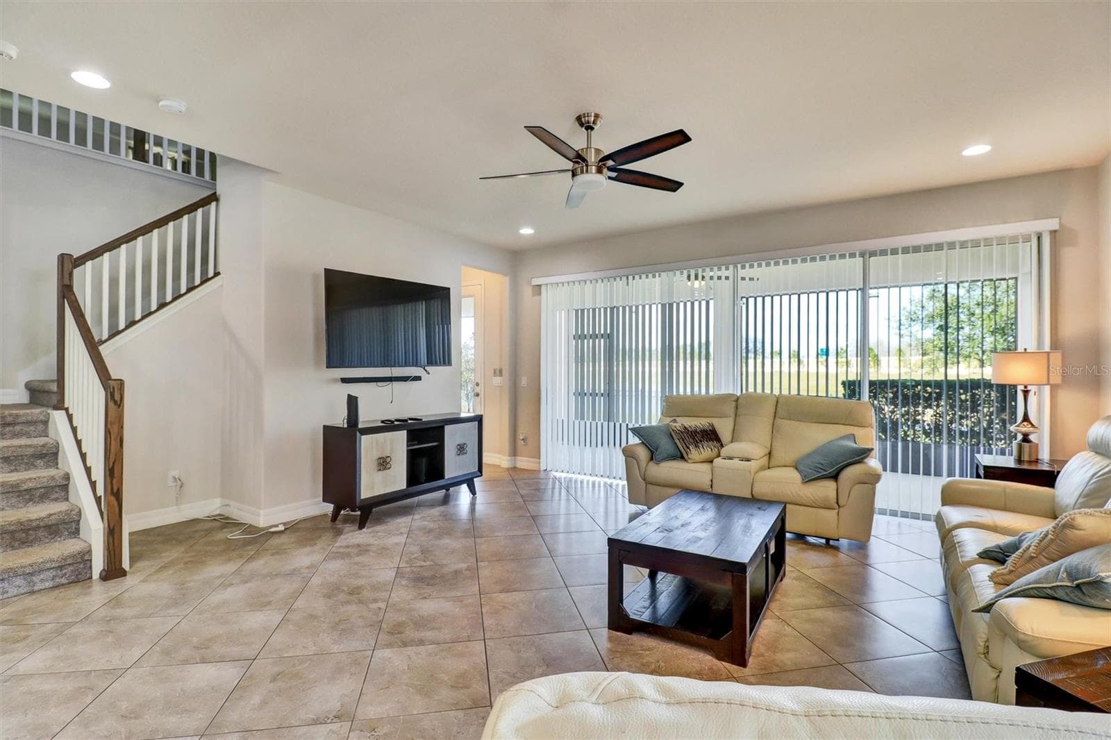 Single Family Residence at 7921 CORKFIELD AVE, ORLANDO, photo 24 of 75