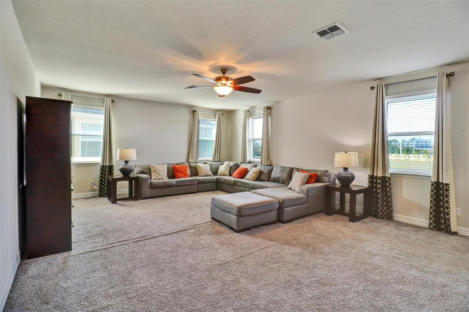 Single Family Residence at 7921 CORKFIELD AVE, ORLANDO, photo 40 of 75