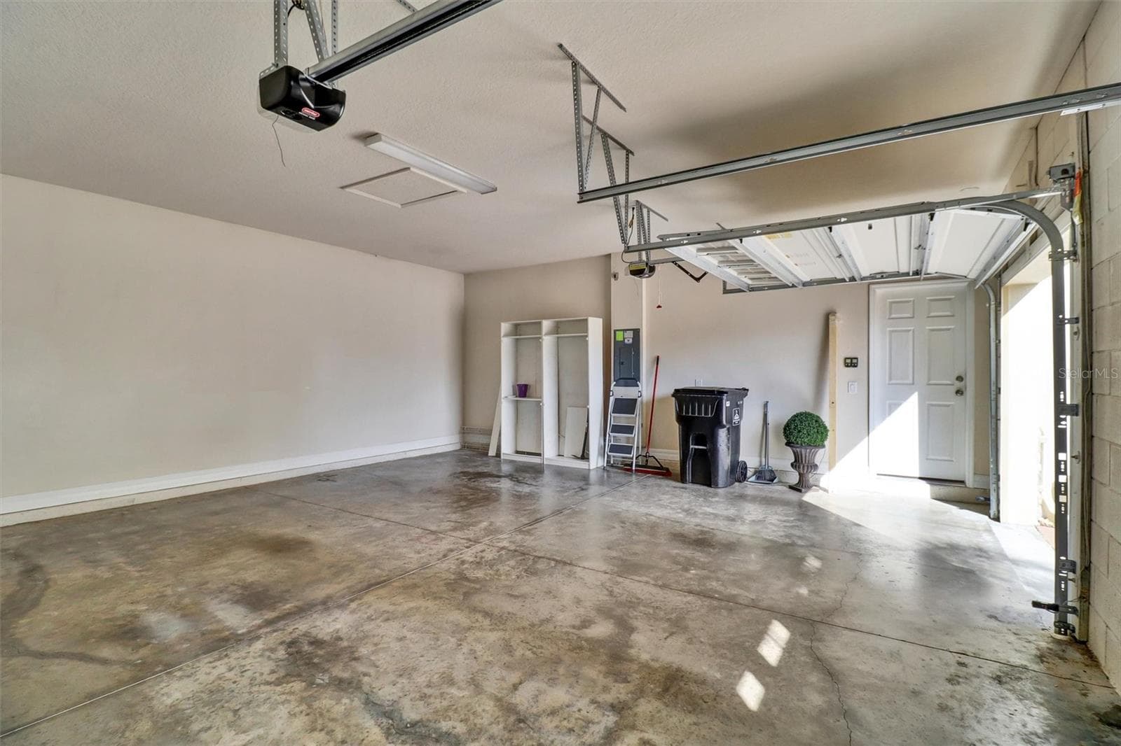 Single Family Residence at 7921 CORKFIELD AVE, ORLANDO, photo 64 of 75