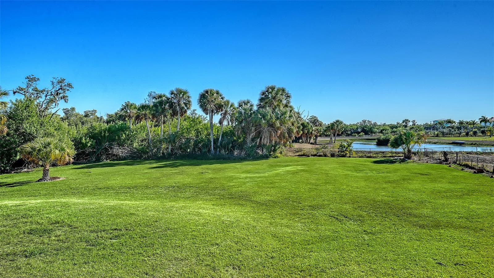Single Family Residence at 925 BAYSHORE DR, TERRA CEIA, photo 52 of 55