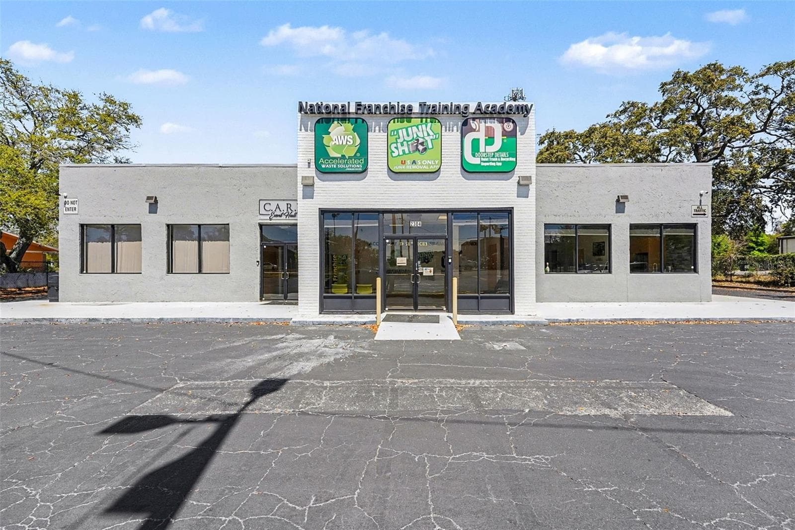 2304 E BUSCH BLVD