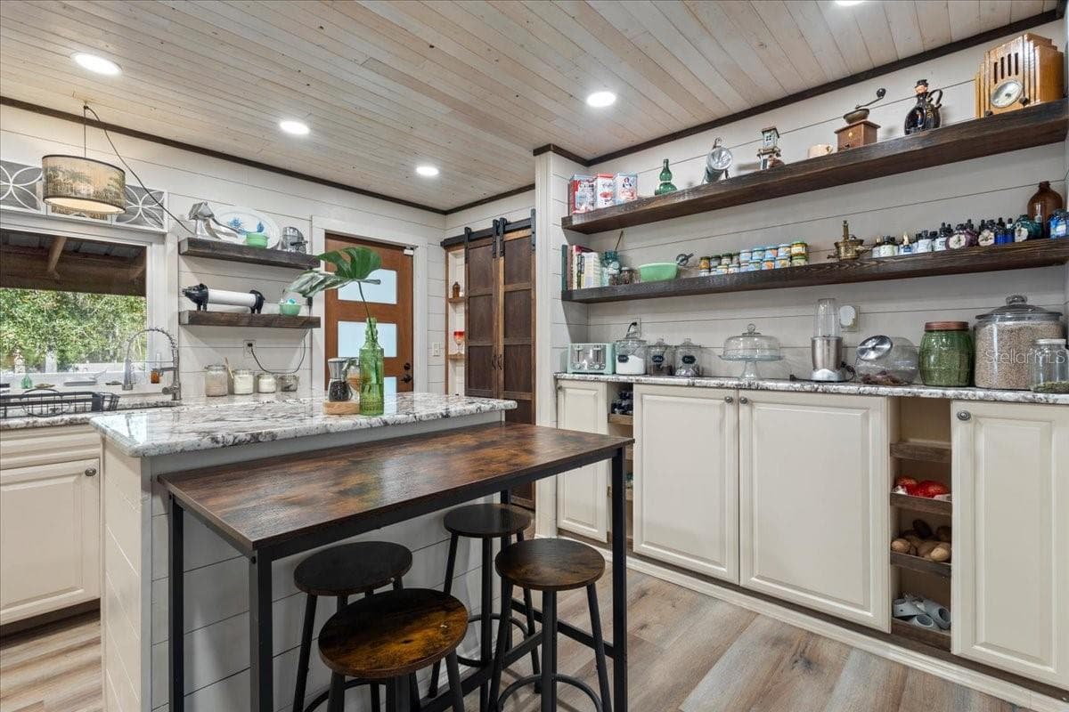 Manufactured Home at 5850 NW 50TH ST, BELL, photo 16 of 44
