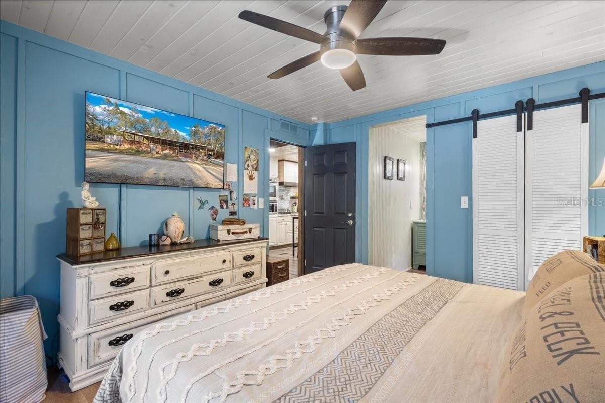 Manufactured Home at 5850 NW 50TH ST, BELL, photo 19 of 44