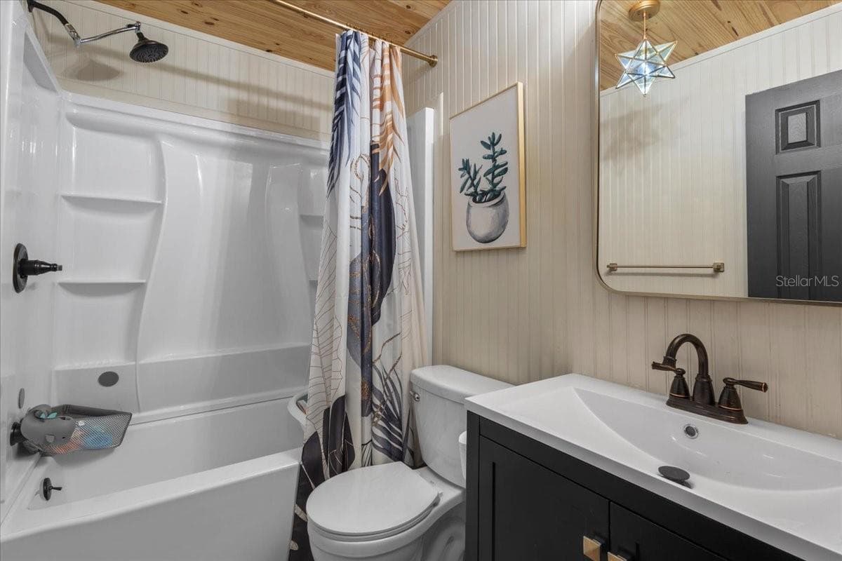 Manufactured Home at 5850 NW 50TH ST, BELL, photo 26 of 44