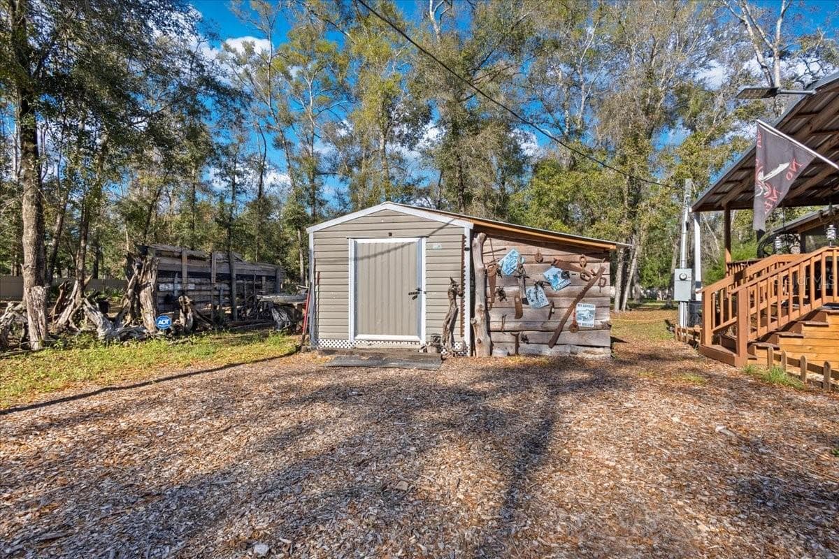 Manufactured Home at 5850 NW 50TH ST, BELL, photo 31 of 44