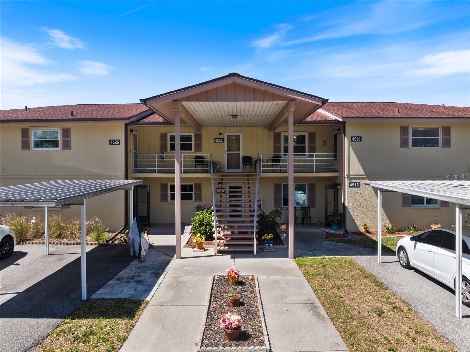 Condominium at 4522 NARRAGANSET TRL #84, SARASOTA, photo 2 of 37