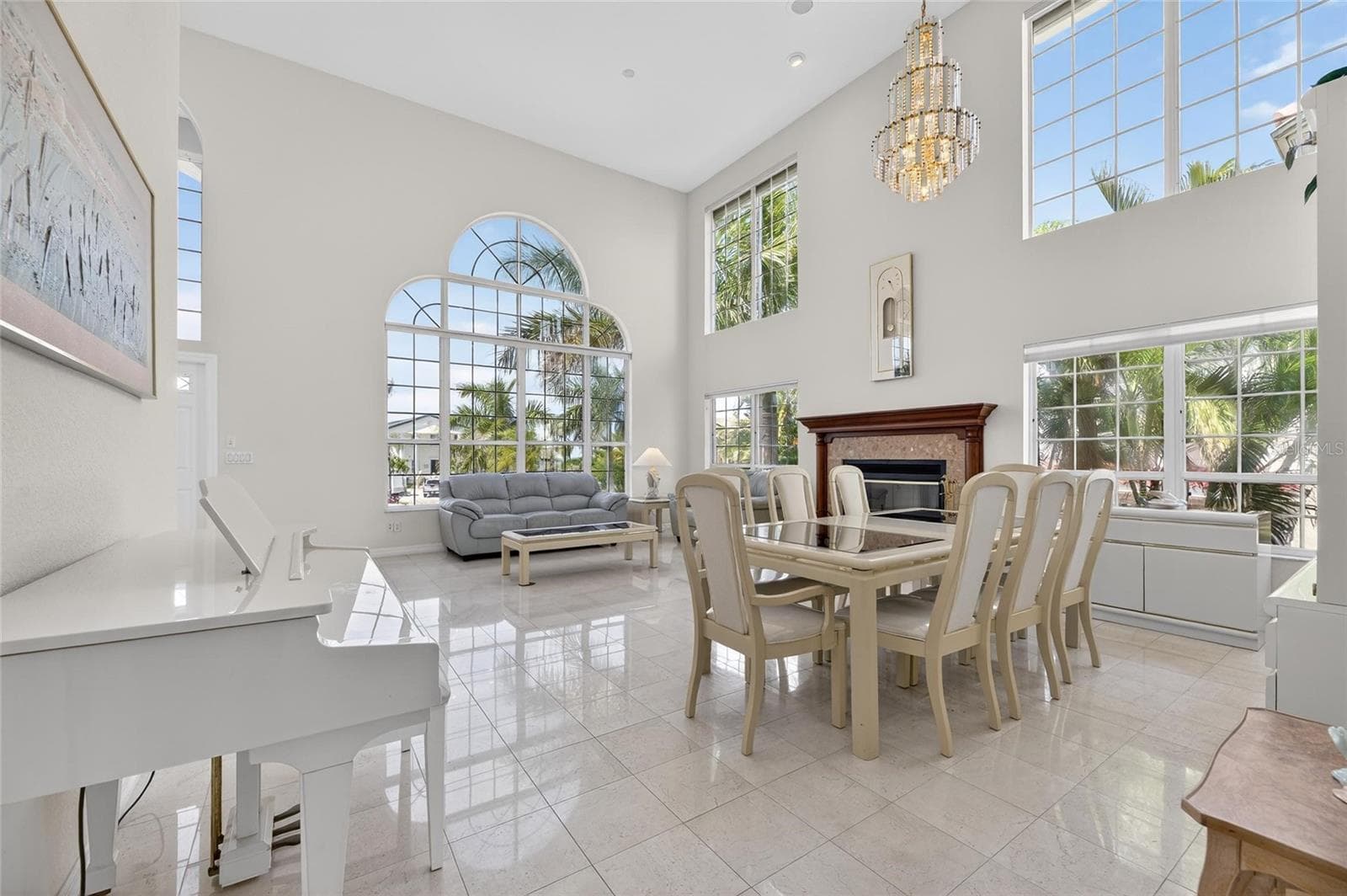 Single Family Residence at 6107 MARBELLA BLVD, APOLLO BEACH, photo 13 of 95