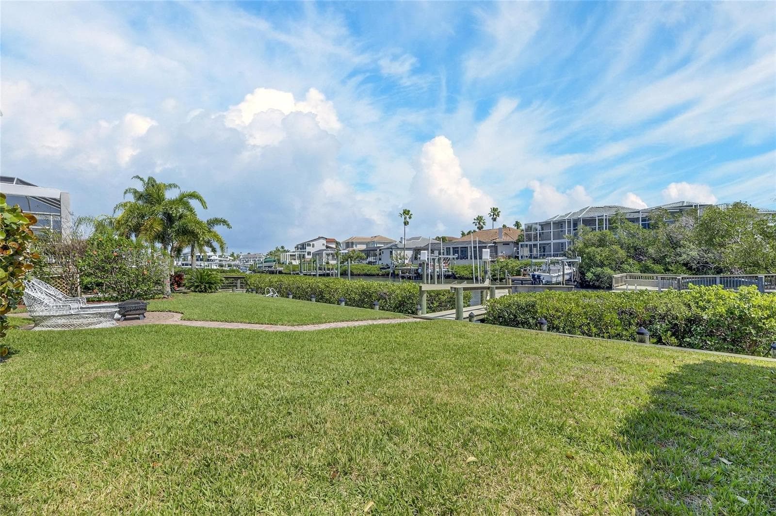Single Family Residence at 6107 MARBELLA BLVD, APOLLO BEACH, photo 74 of 95