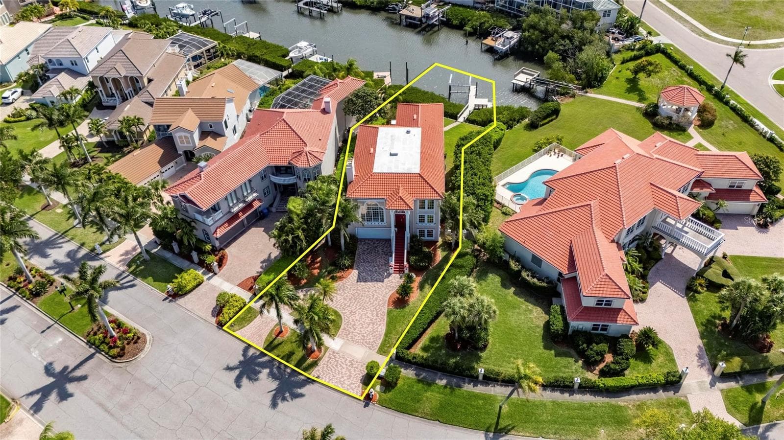 Single Family Residence at 6107 MARBELLA BLVD, APOLLO BEACH, photo 81 of 95
