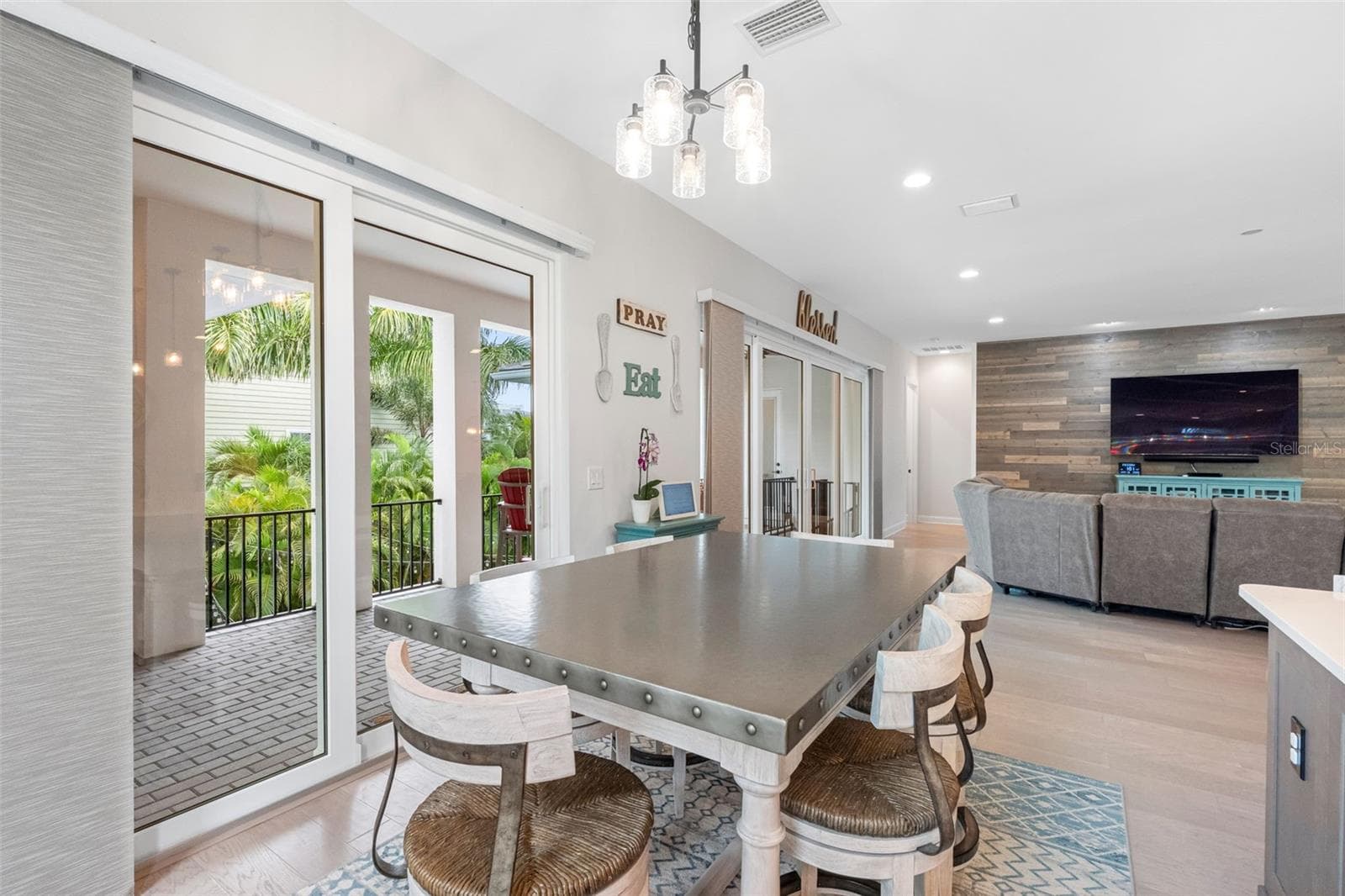 Single Family Residence at 124 FOREST HILLS DR, REDINGTON SHORES, photo 7 of 98