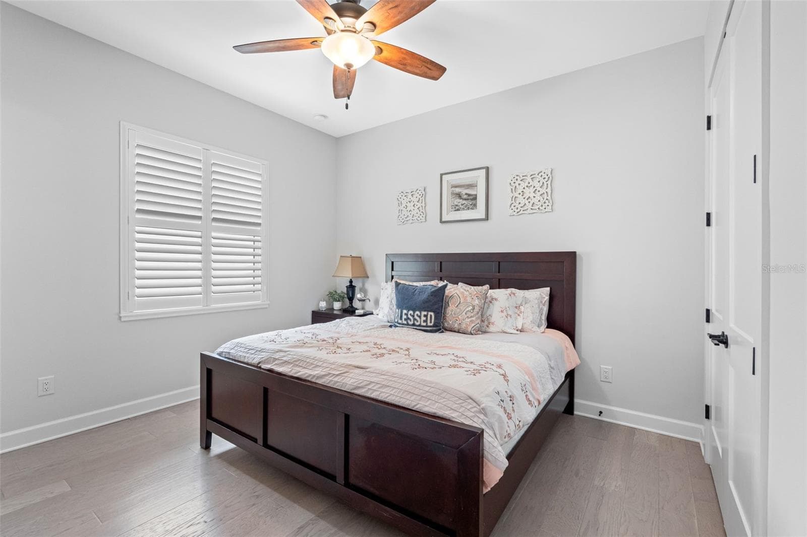 Single Family Residence at 124 FOREST HILLS DR, REDINGTON SHORES, photo 42 of 98
