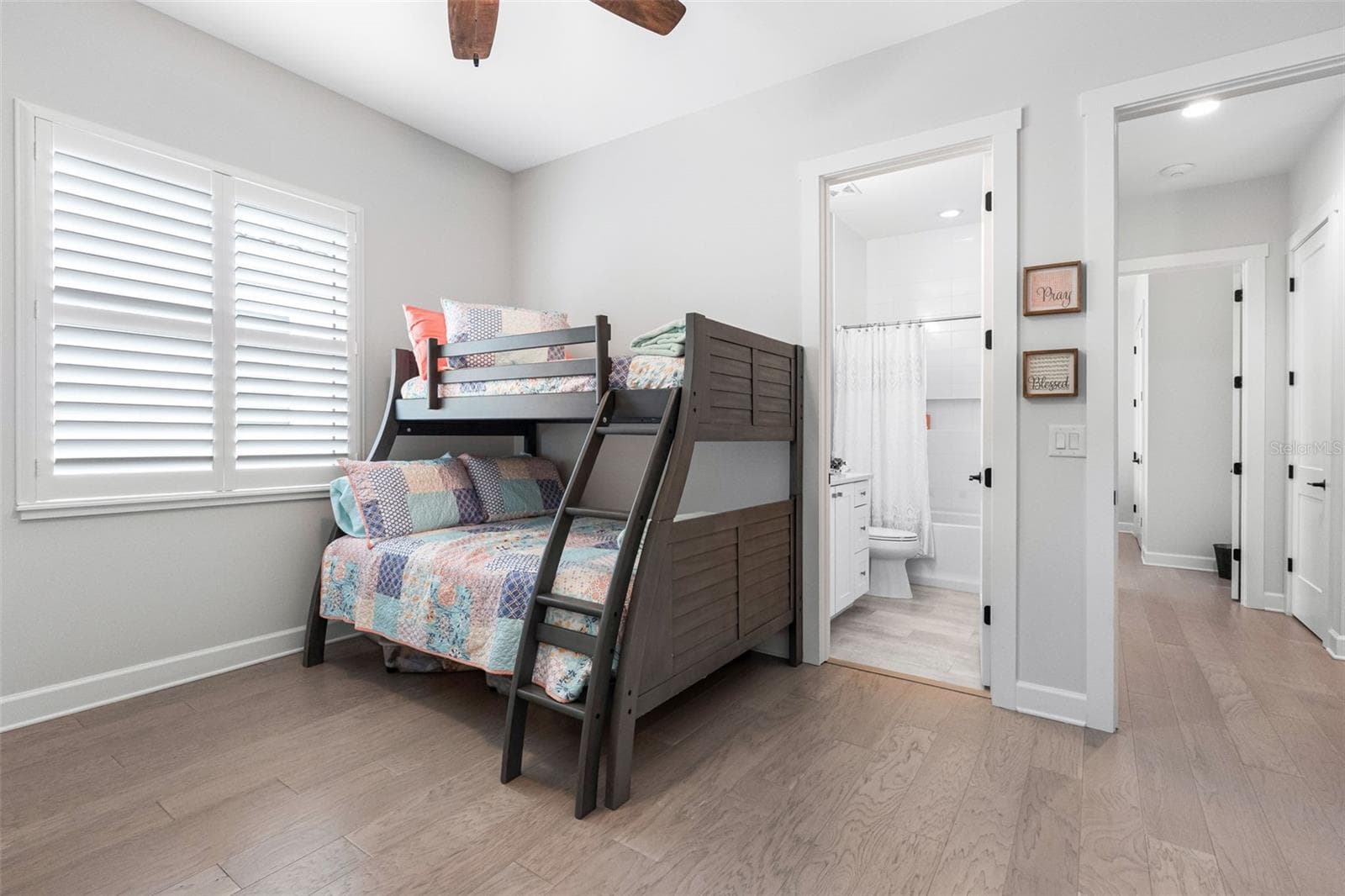 Single Family Residence at 124 FOREST HILLS DR, REDINGTON SHORES, photo 47 of 98