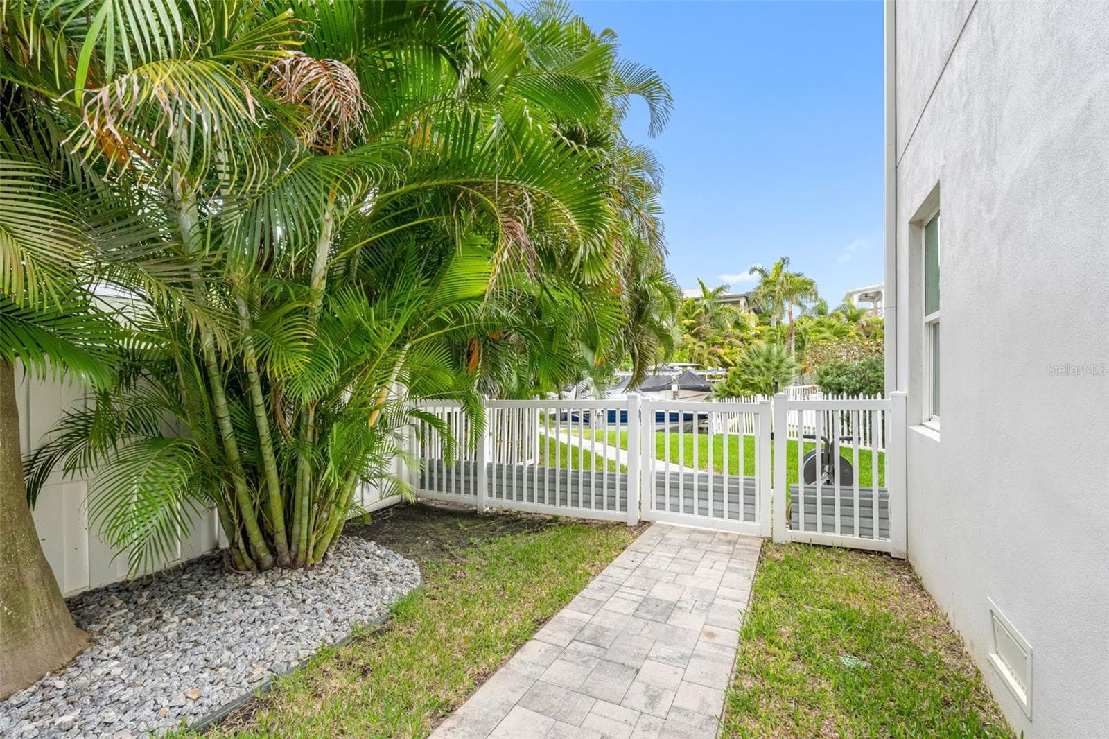 Single Family Residence at 124 FOREST HILLS DR, REDINGTON SHORES, photo 63 of 98