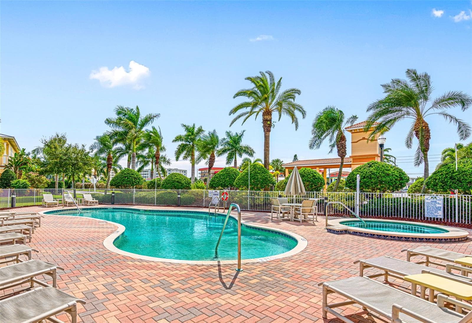 Single Family Residence at 124 FOREST HILLS DR, REDINGTON SHORES, photo 87 of 98