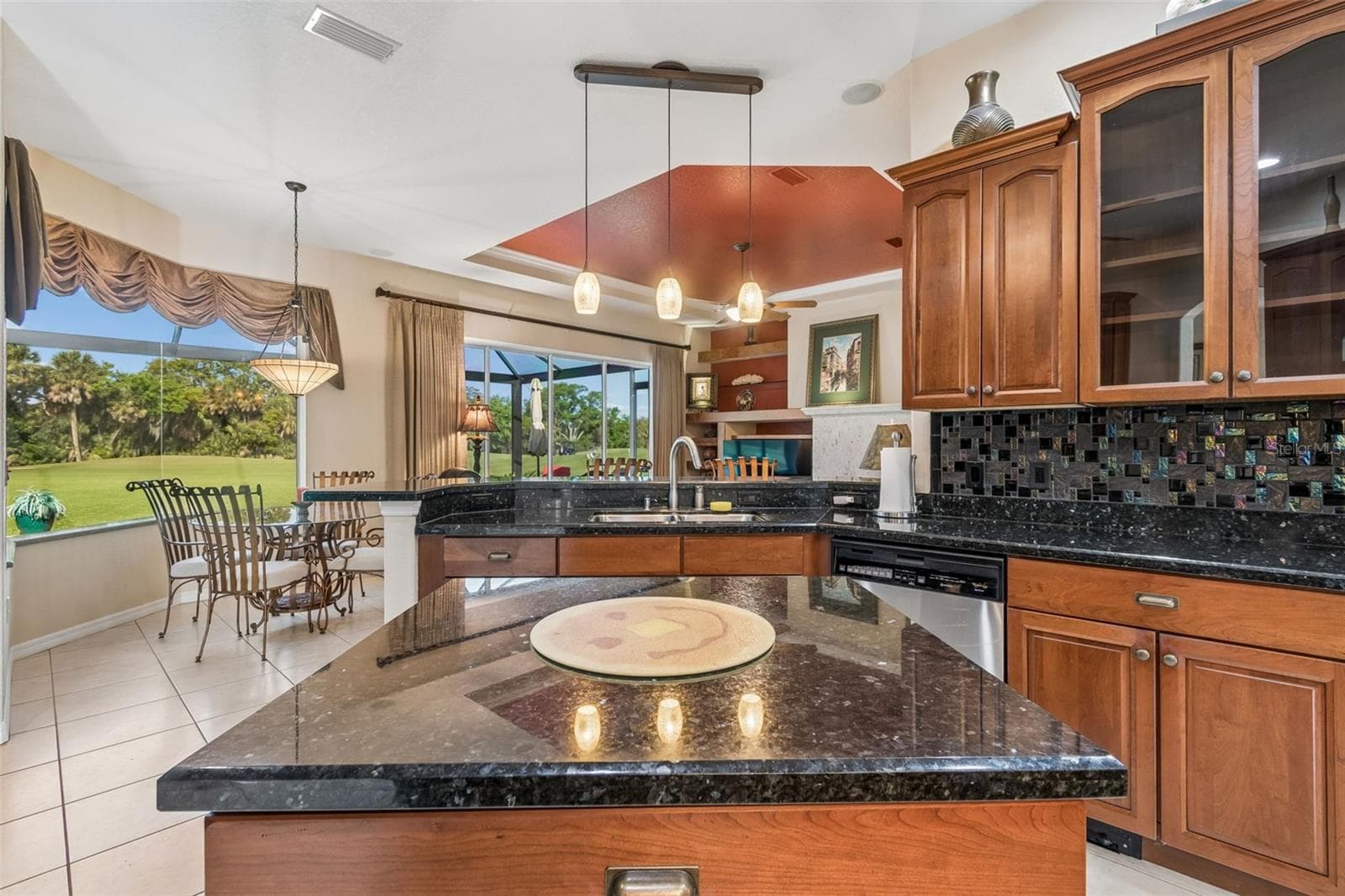 Single Family Residence at 566 PLANTERS MANOR WAY, BRADENTON, photo 20 of 73