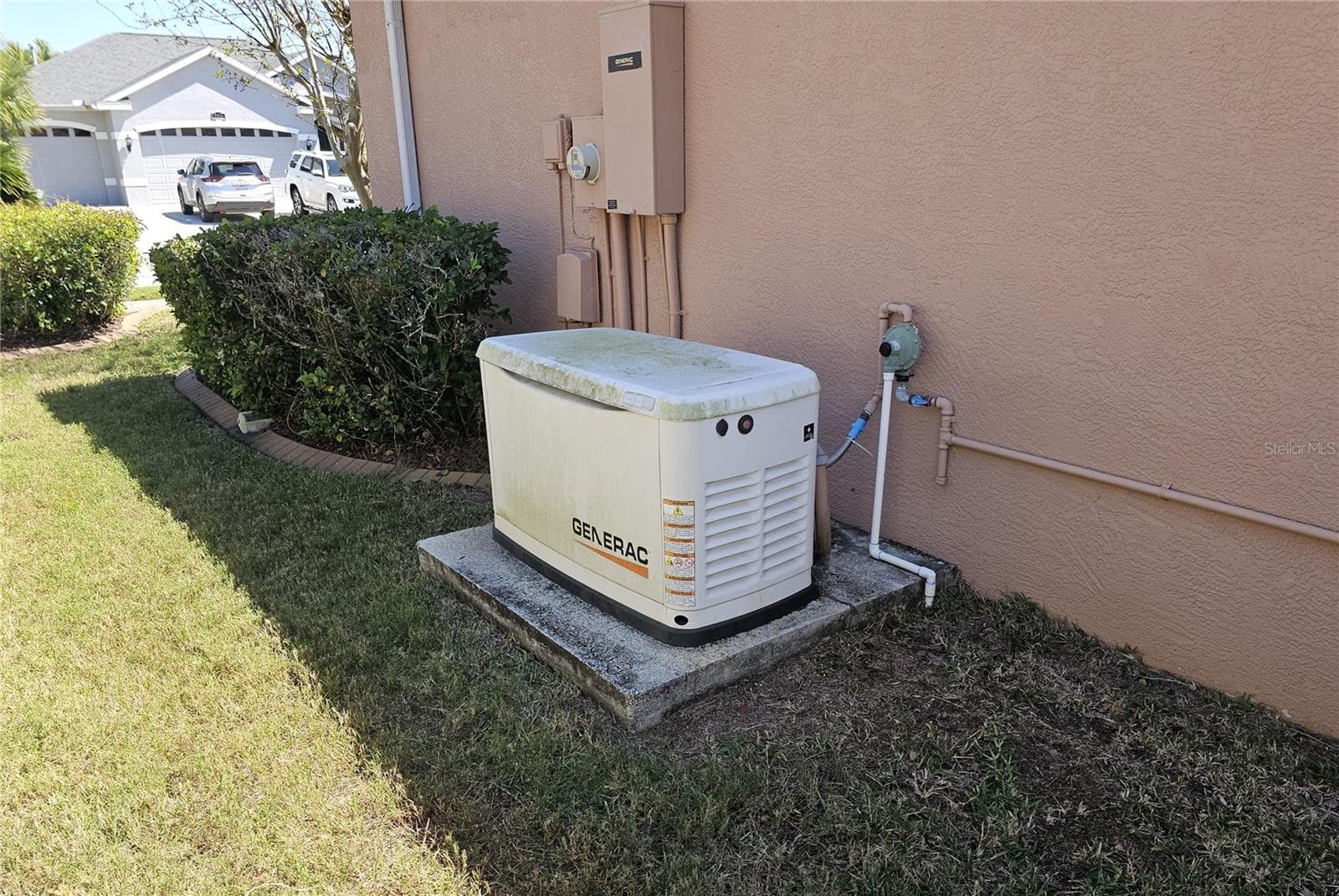 15KW Natural Gas Generator - 566 PLANTERS MANOR WAY, BRADENTON