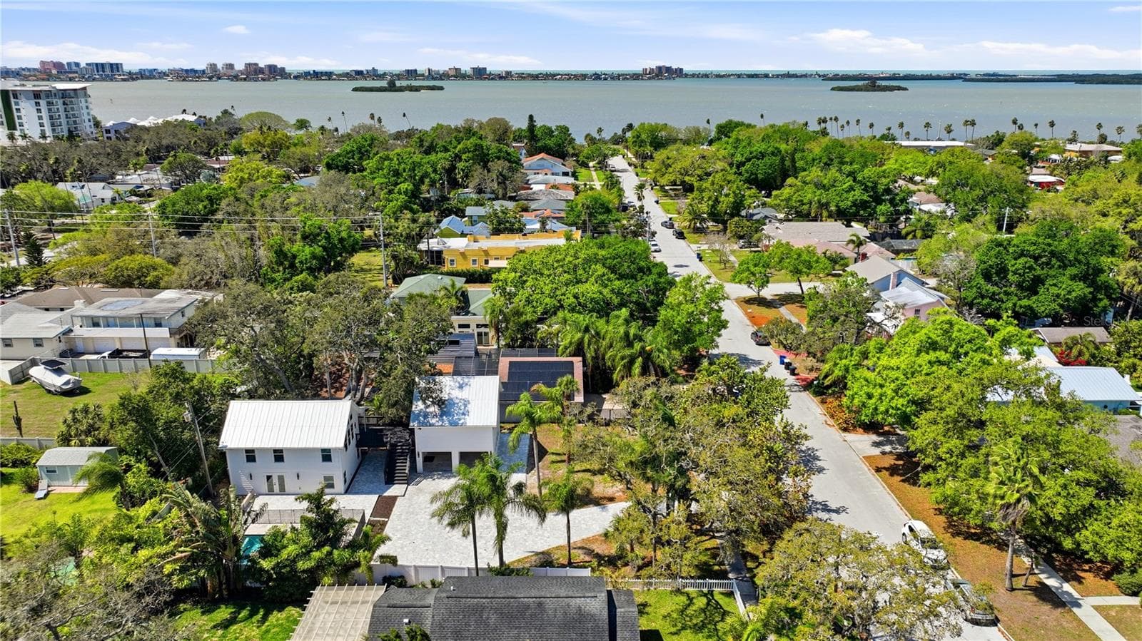 Single Family Residence at 1109 CHARLES ST, CLEARWATER, photo 66 of 72