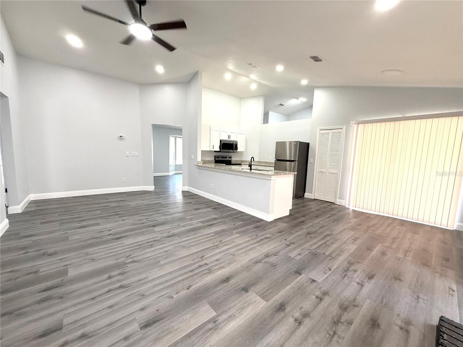Single Family Residence at 2419 LIELA LEE CT, OCOEE, photo 7 of 32