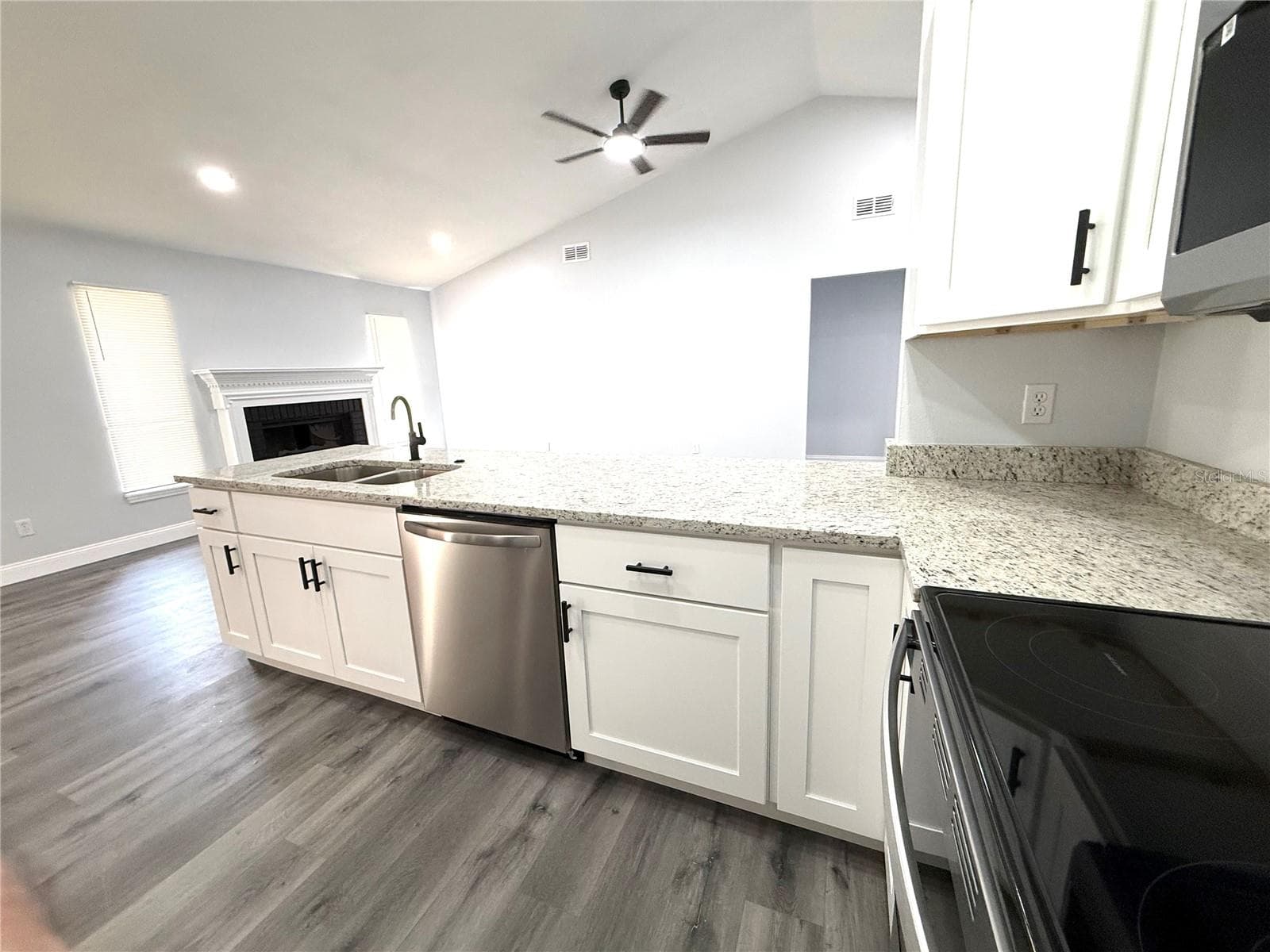 Single Family Residence at 2419 LIELA LEE CT, OCOEE, photo 9 of 32