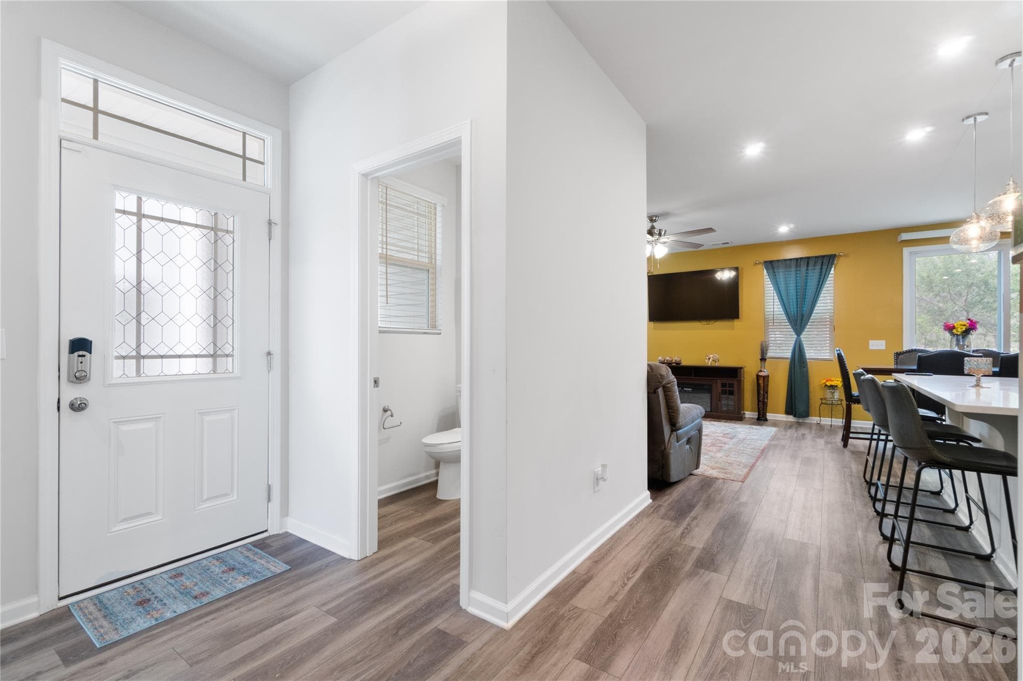 Townhouse at 8032 Overmeadow Lane, Charlotte, photo 3 of 27