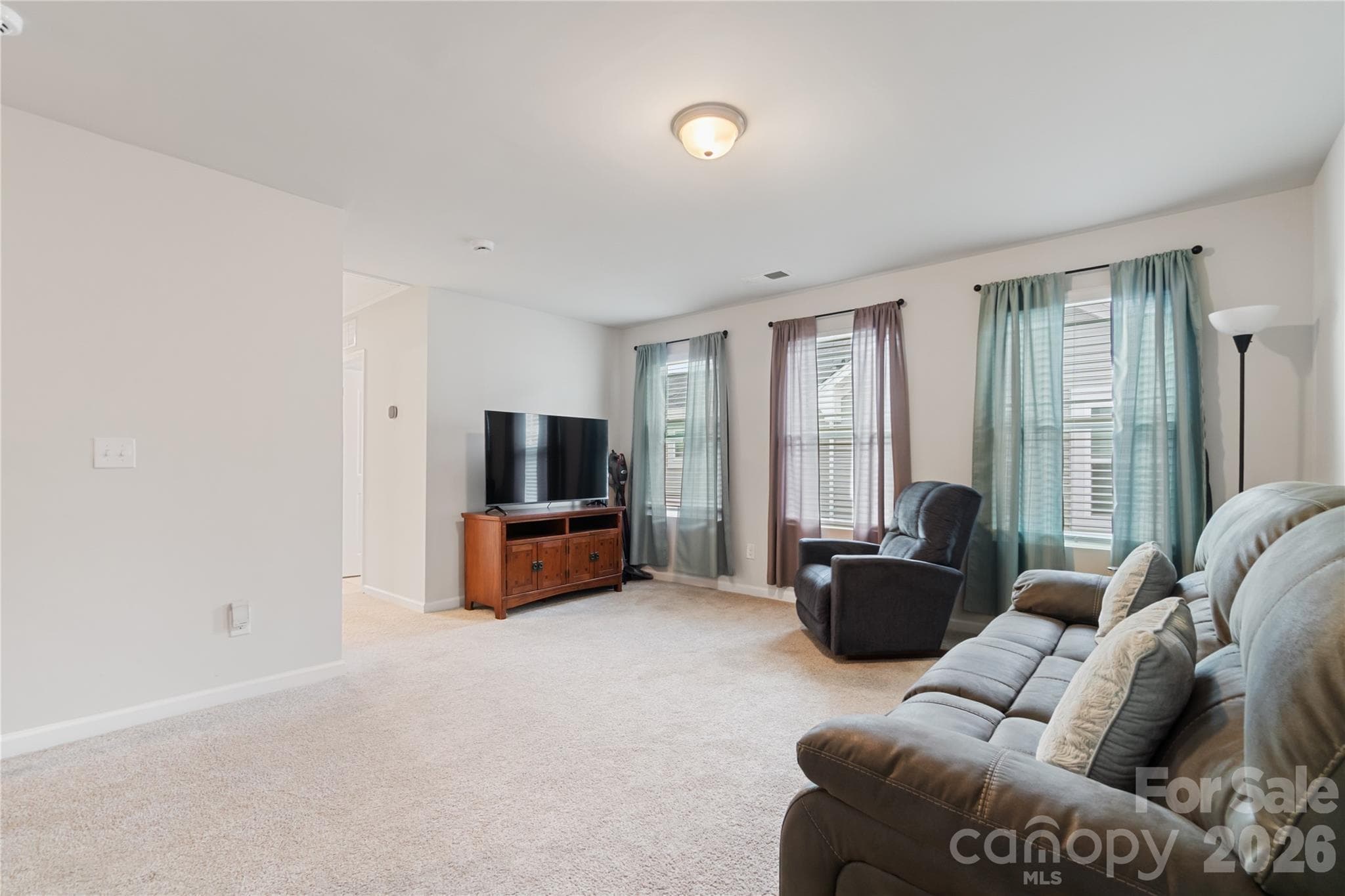 Townhouse at 8032 Overmeadow Lane, Charlotte, photo 15 of 27