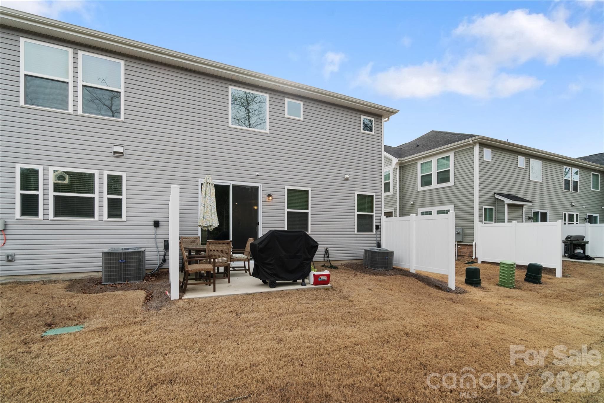 Townhouse at 8032 Overmeadow Lane, Charlotte, photo 24 of 27