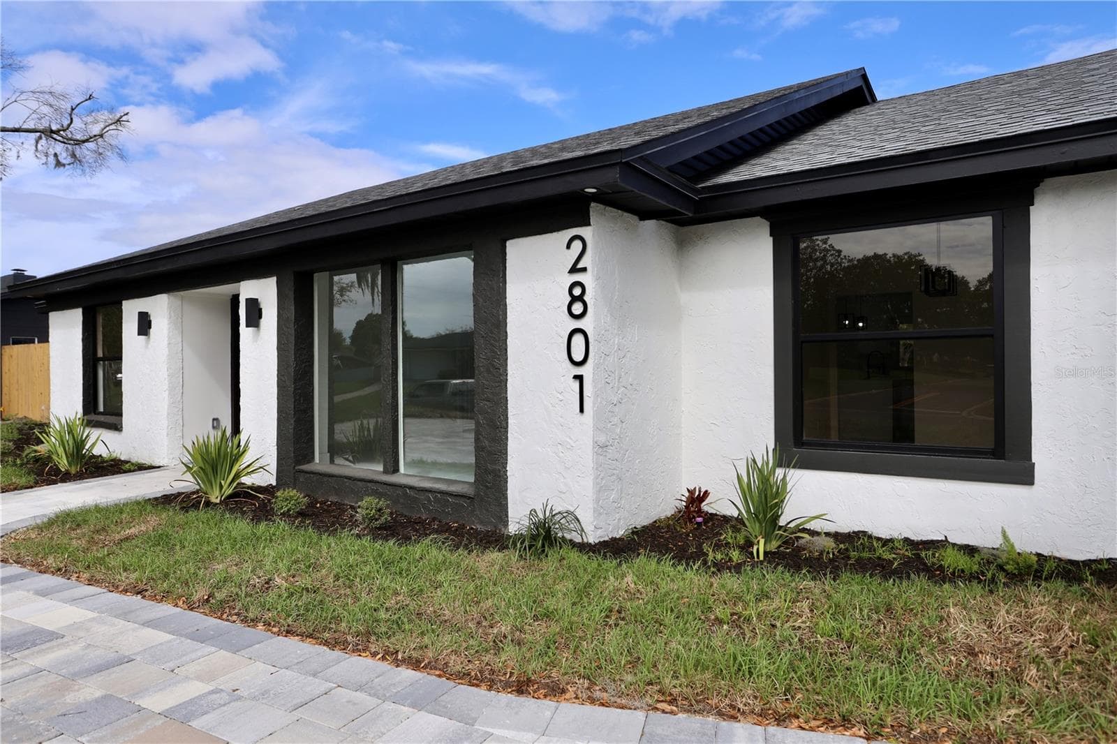 Single Family Residence at 2801 WAUMPI TRL, MAITLAND, photo 11 of 86