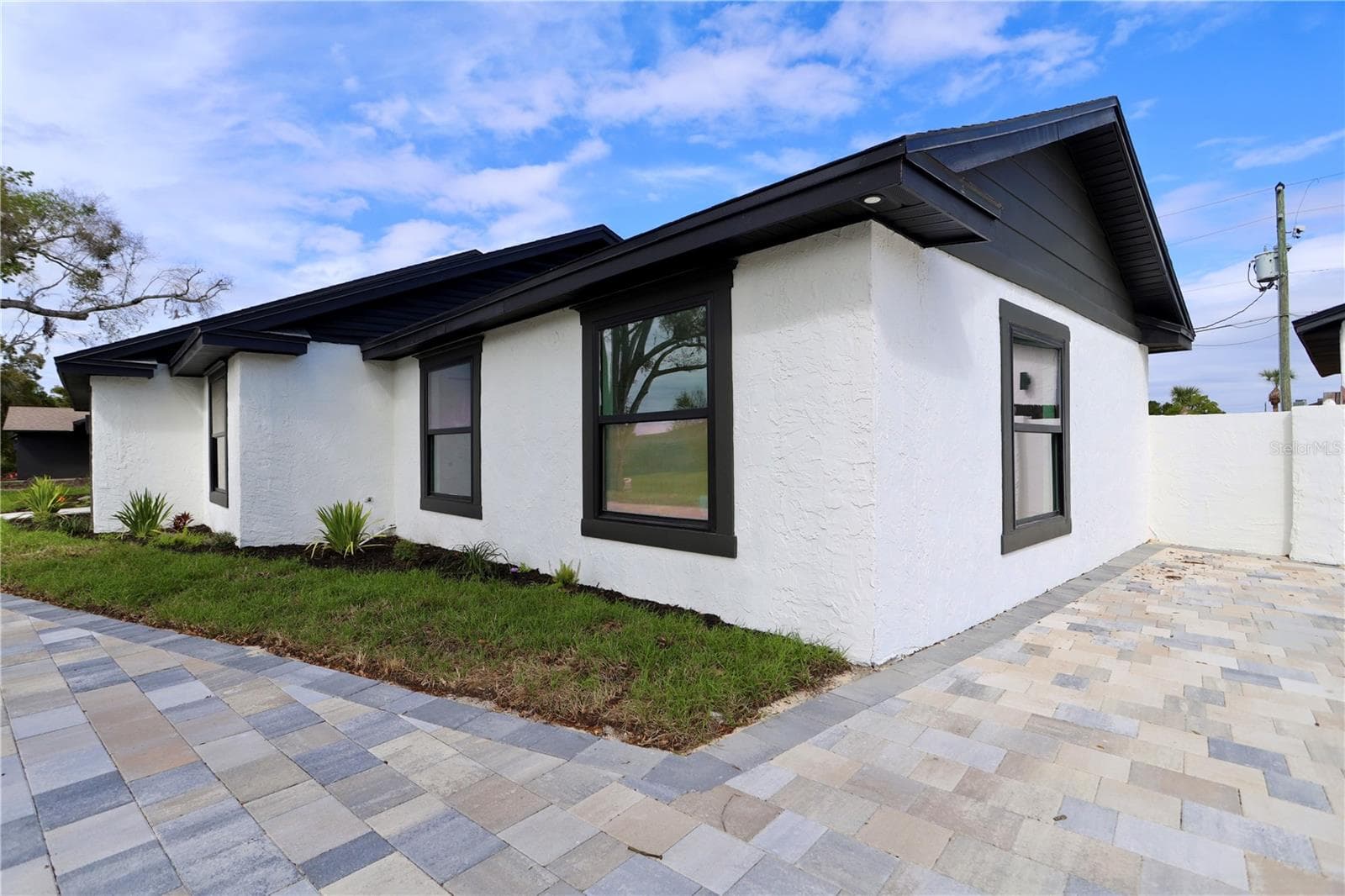 Single Family Residence at 2801 WAUMPI TRL, MAITLAND, photo 7 of 86