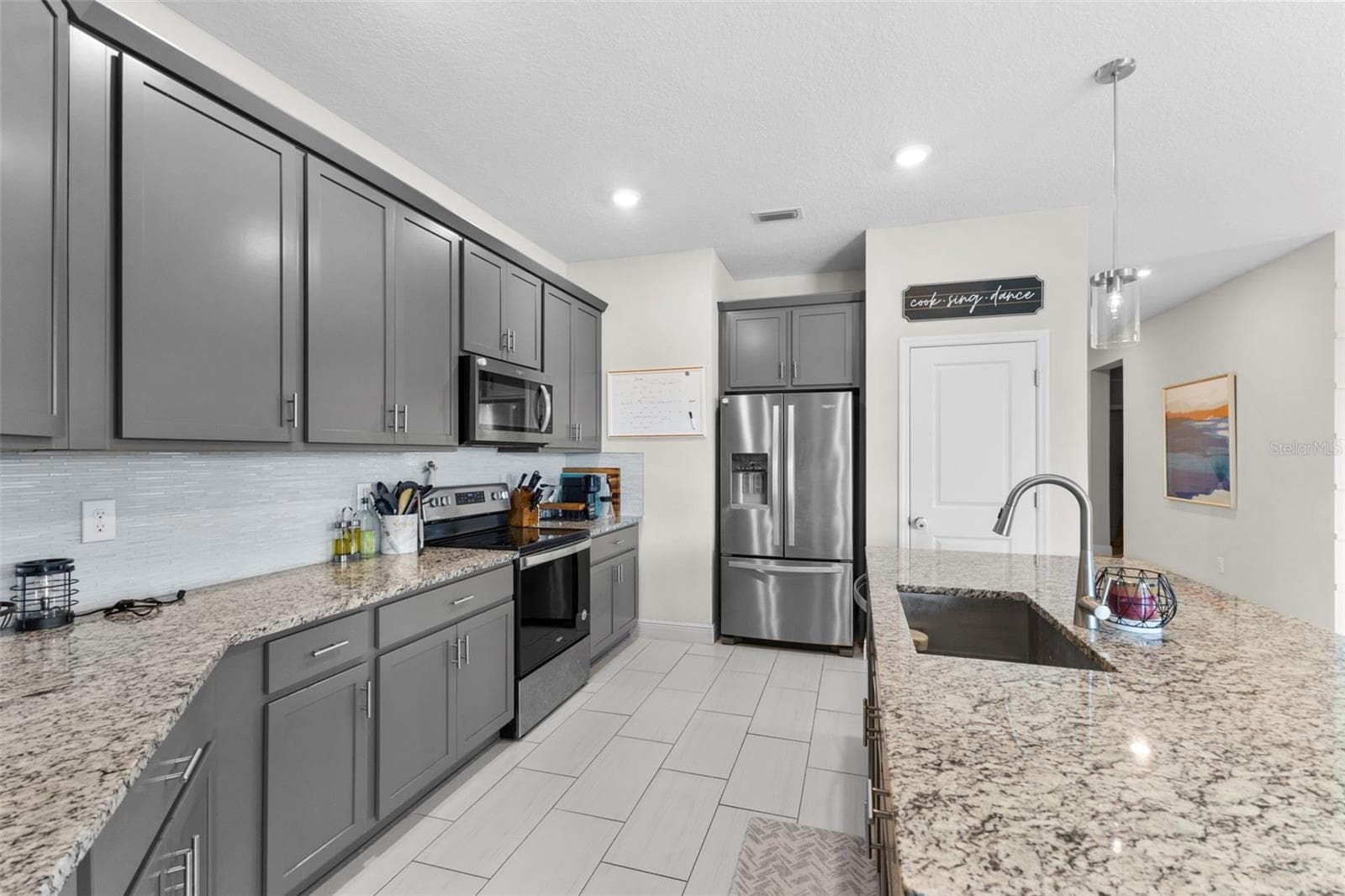 Single Family Residence at 7434 35TH LN E, SARASOTA, photo 4 of 20