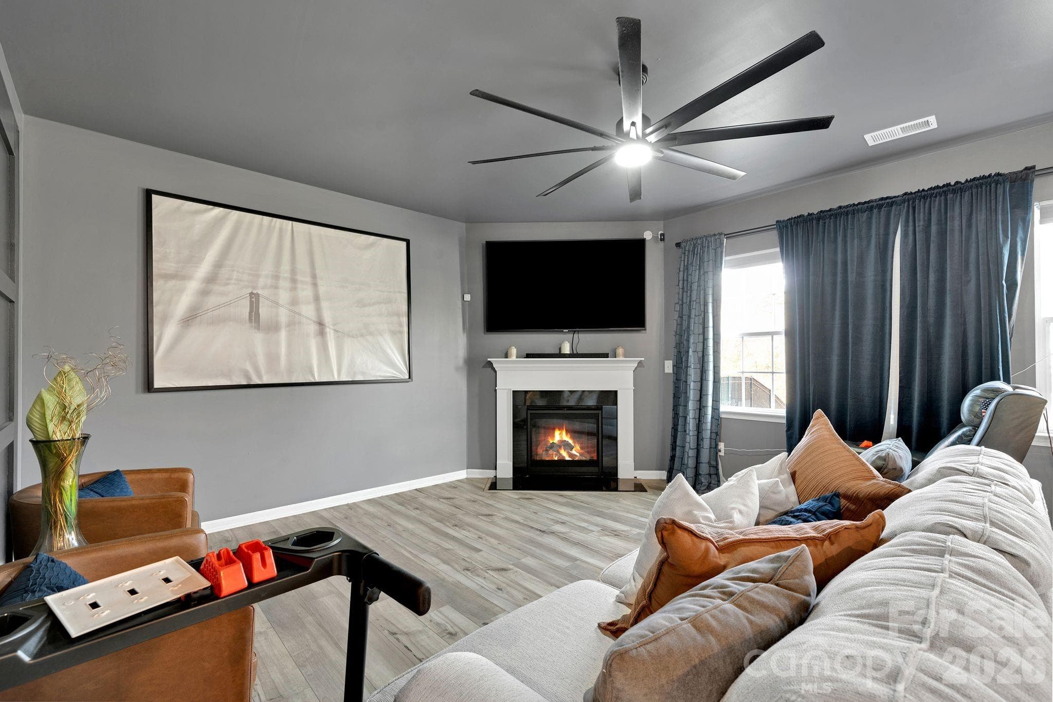 Single Family Residence at Mooresville, photo 7 of 33