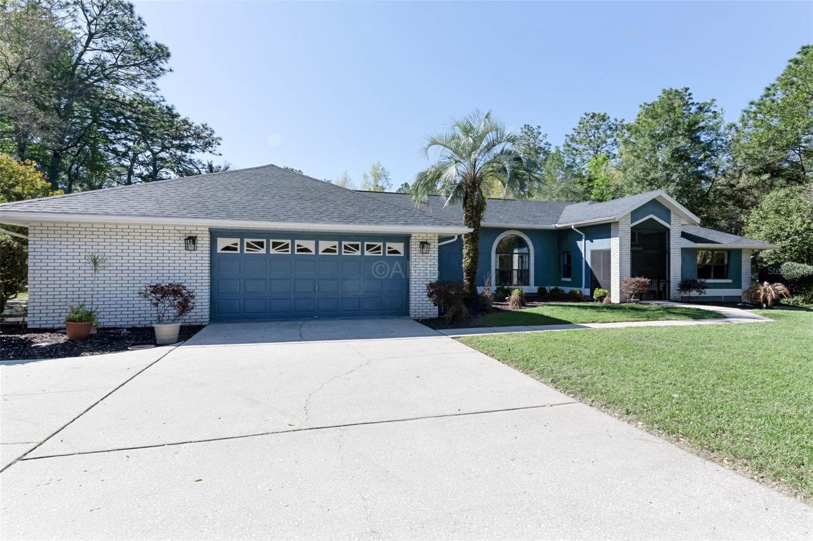 2298 W PINE RIDGE BLVD
