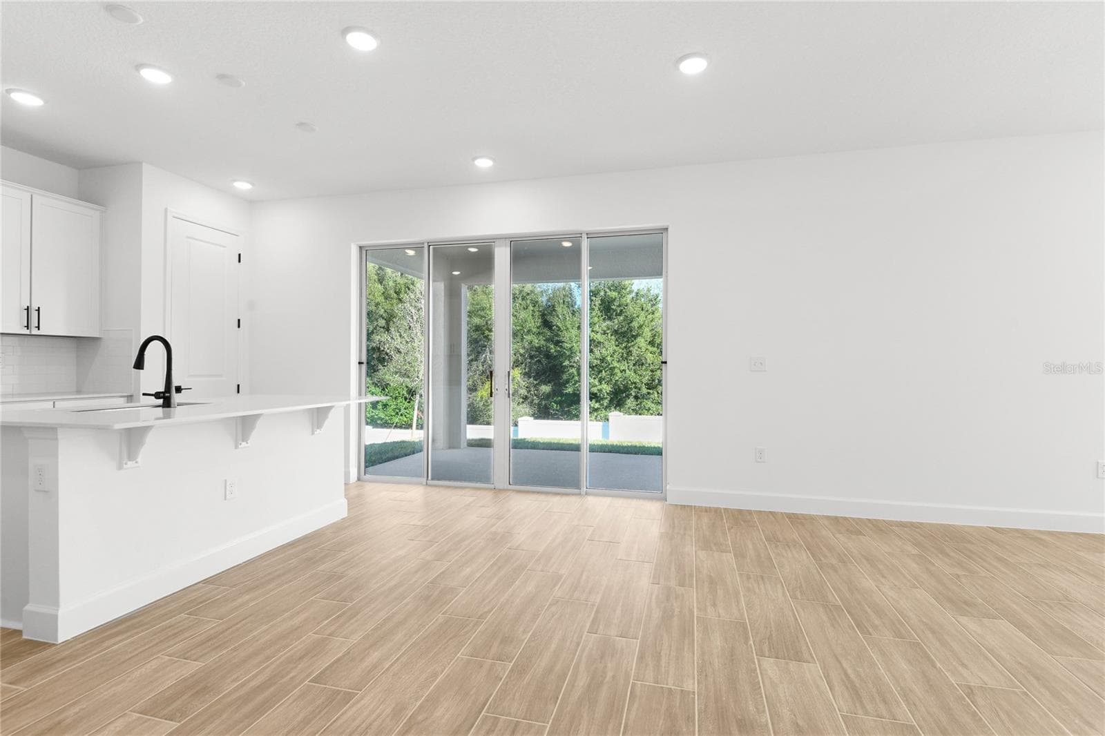 Single Family Residence at 740 WEKIVA RIDGE DR, MOUNT DORA, photo 8 of 18