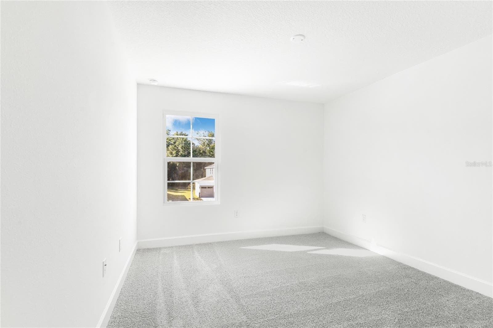 Single Family Residence at 740 WEKIVA RIDGE DR, MOUNT DORA, photo 15 of 18