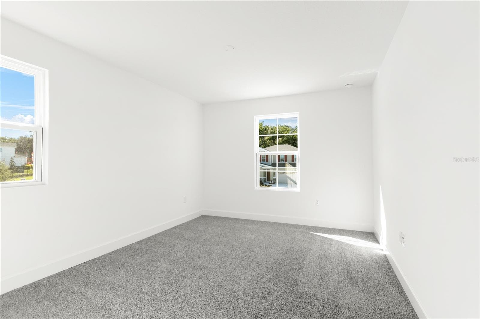 Single Family Residence at 740 WEKIVA RIDGE DR, MOUNT DORA, photo 16 of 18