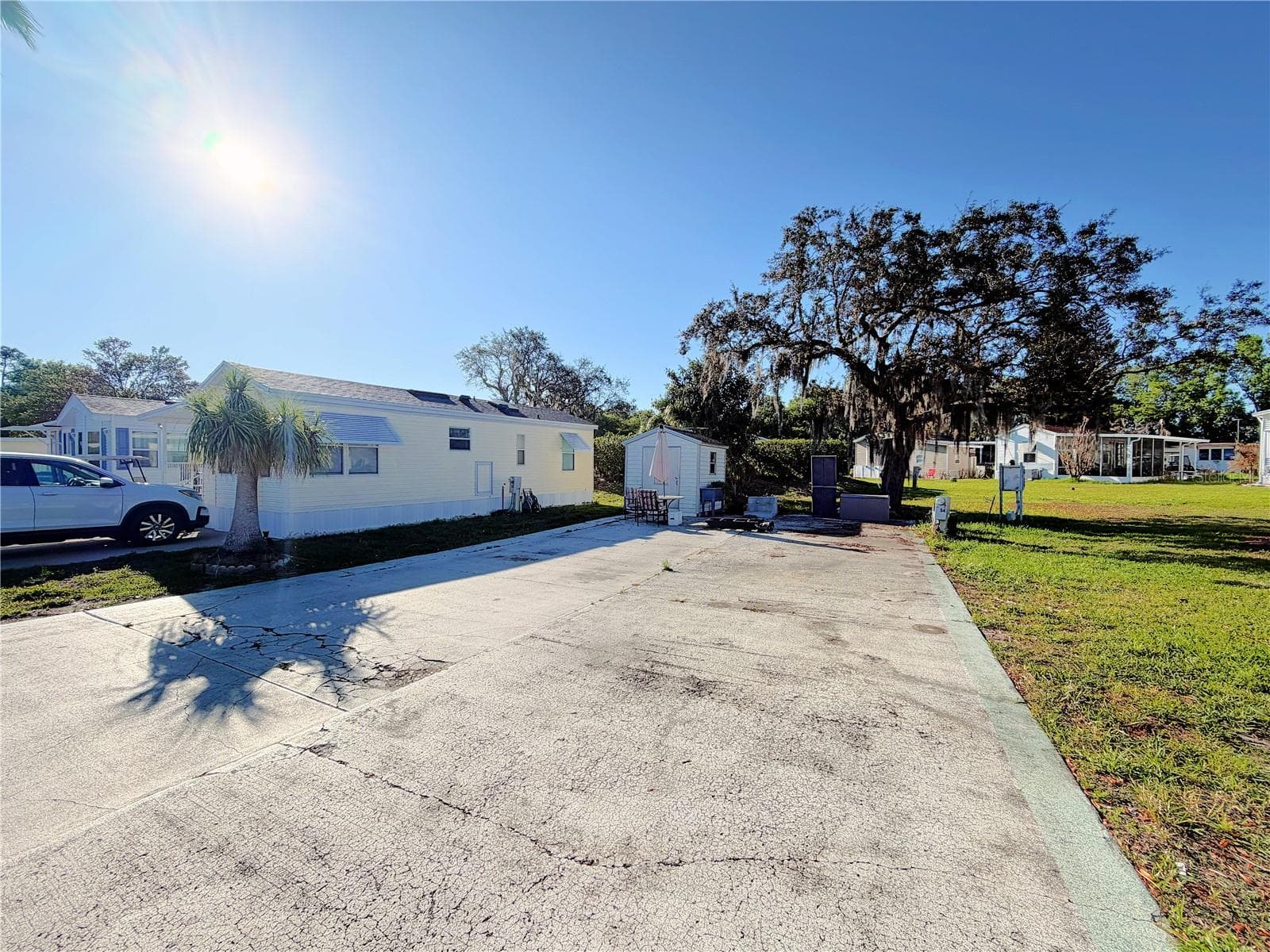 Plenty of space for you to relax and enjoy - 7350 MIDWAY LN #54, LAKE WALES