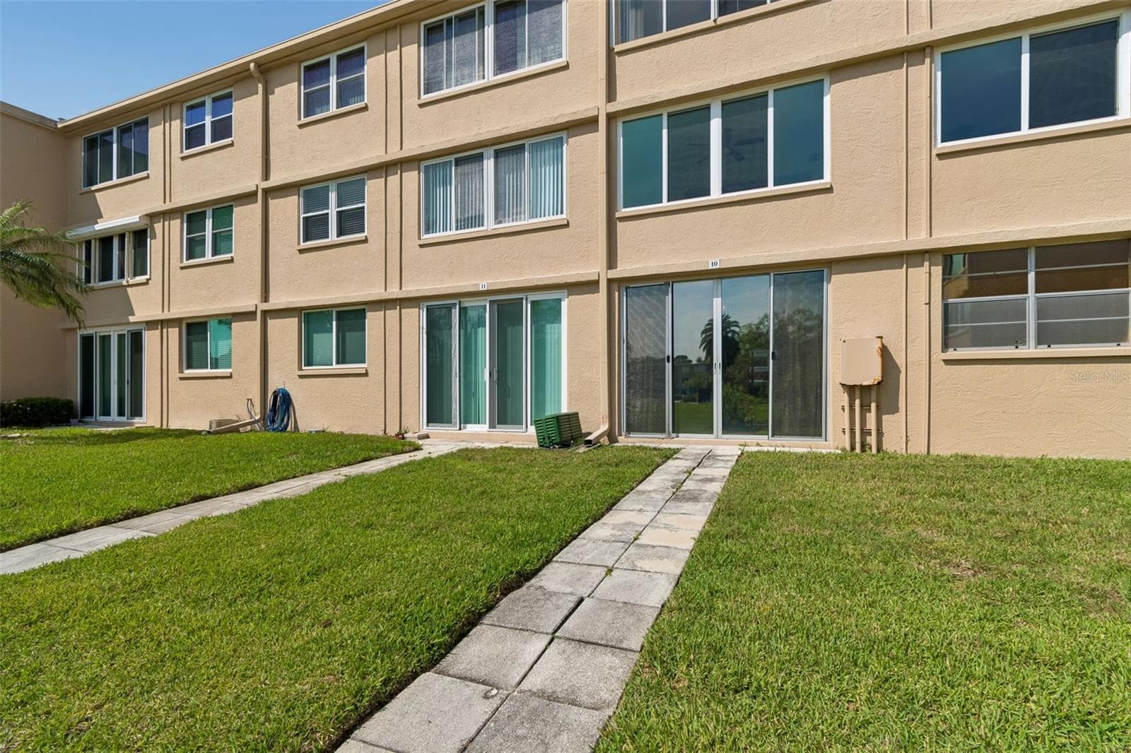 Condominium at 5095 BAY ST NE #110, ST PETERSBURG, photo 21 of 34