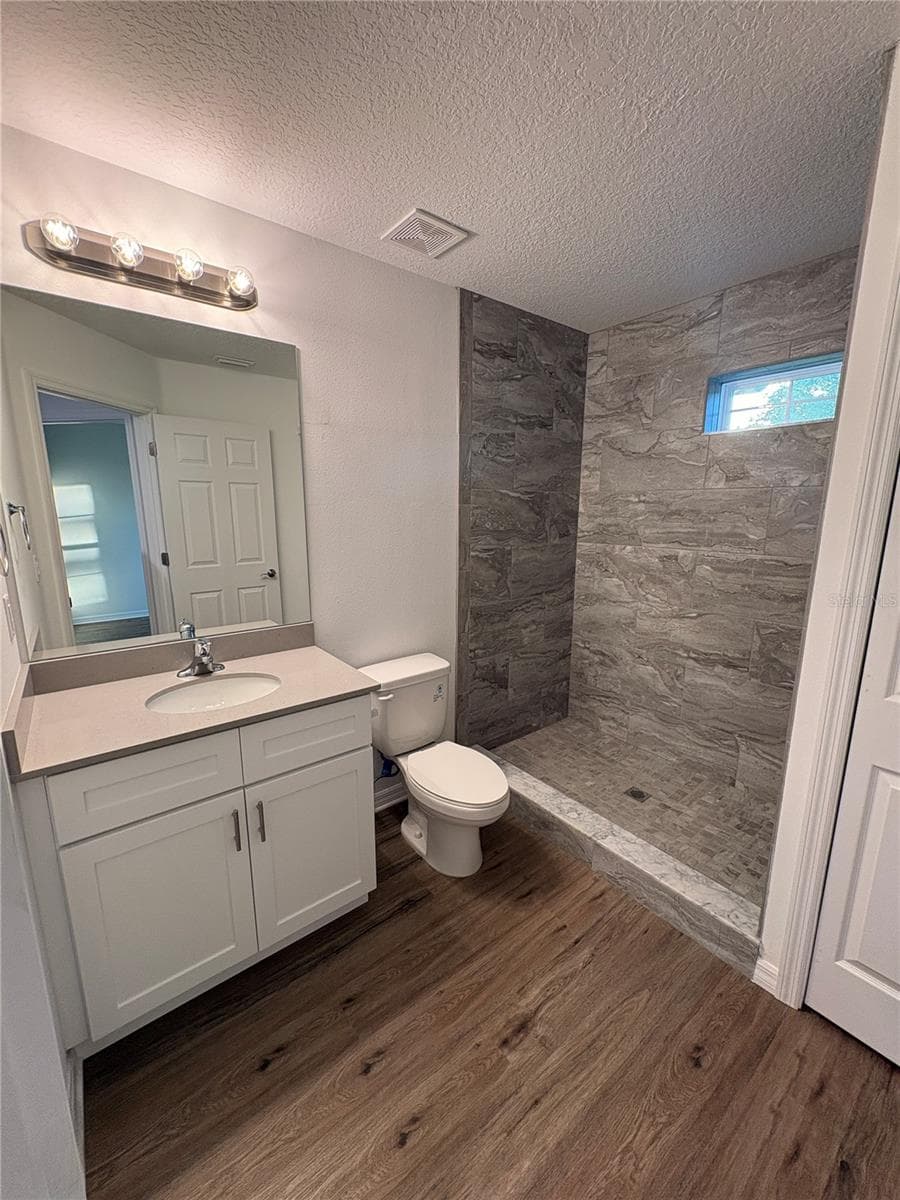 Townhouse at 2525 6TH AVENUE DR E, BRADENTON, photo 14 of 18