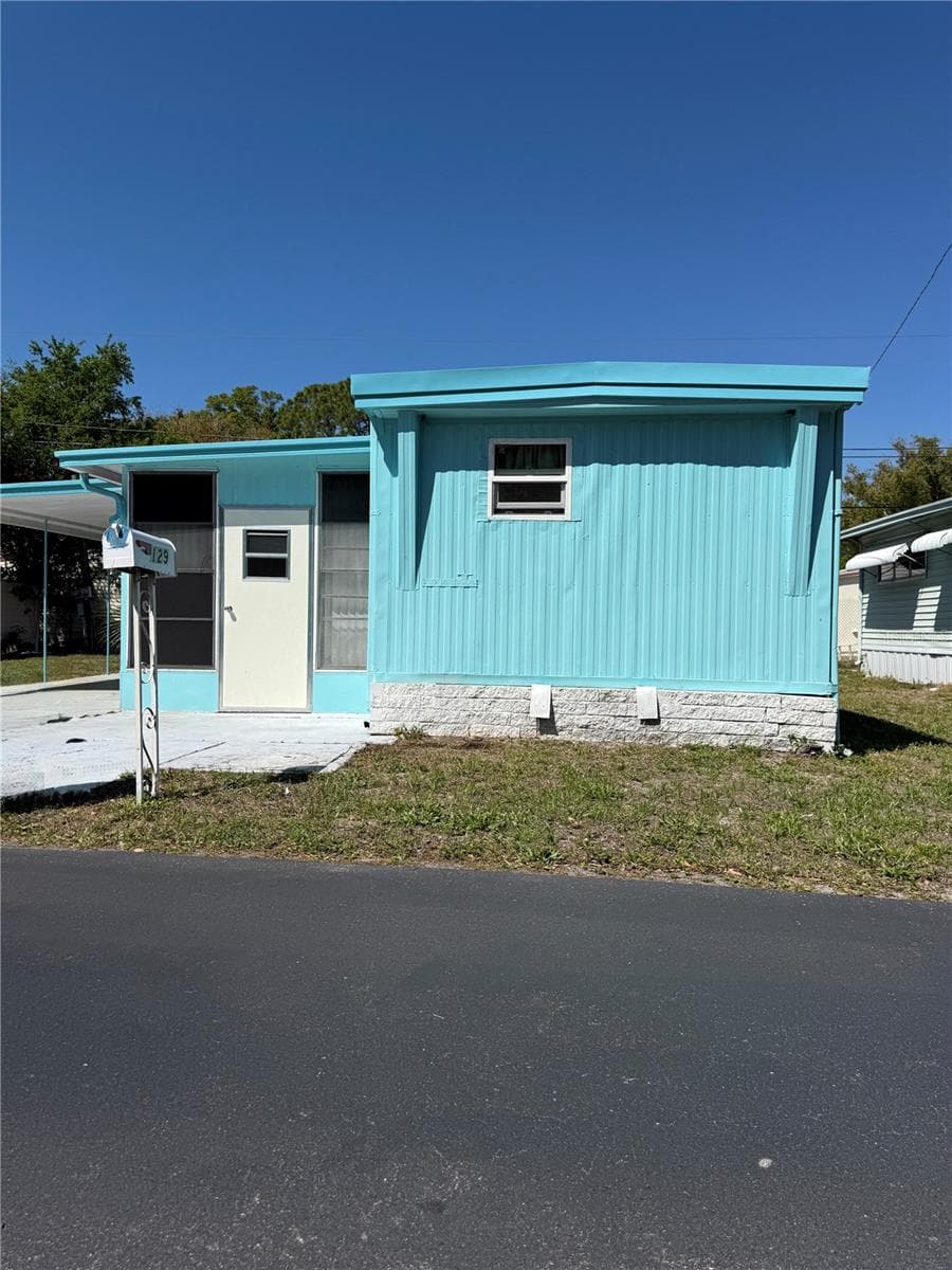 Mobile Home at 7803 46TH AVE N #129, ST PETERSBURG, photo 2 of 32