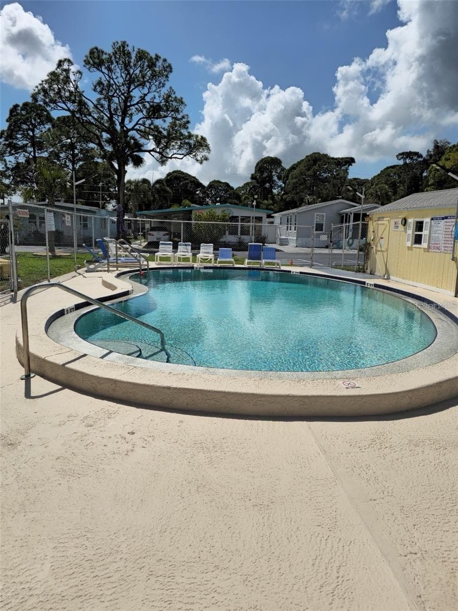 Pool - 7803 46TH AVE N #129, ST PETERSBURG