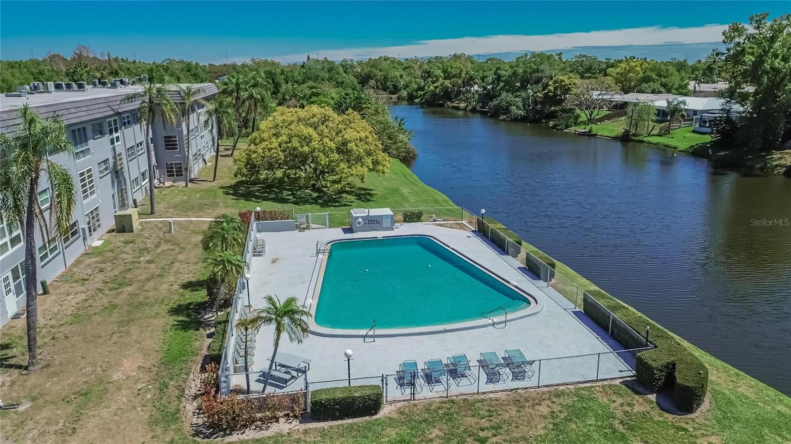 Community pool - 1303 S HERCULES AVE #2, CLEARWATER
