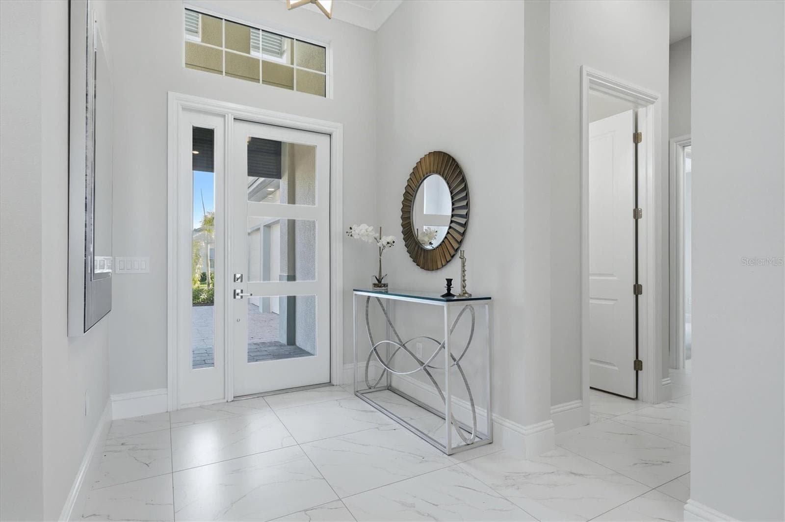 Single Family Residence at 8352 SEA GLASS CT, SARASOTA, photo 14 of 57