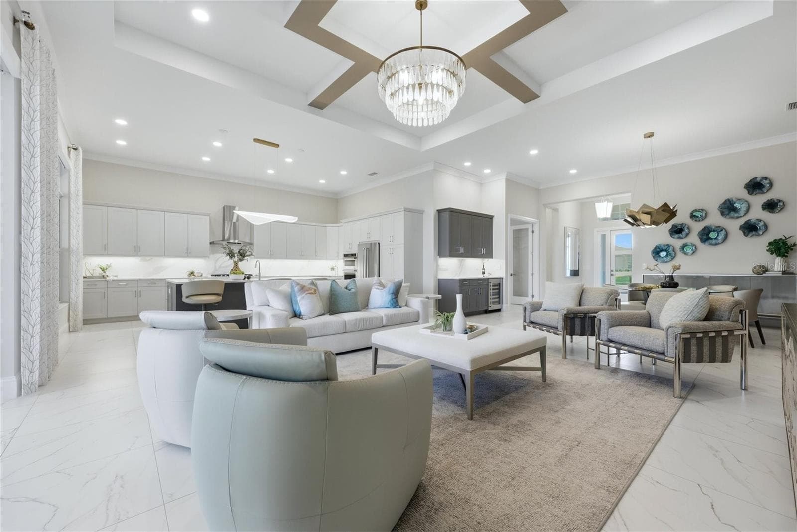 Single Family Residence at 8352 SEA GLASS CT, SARASOTA, photo 15 of 57