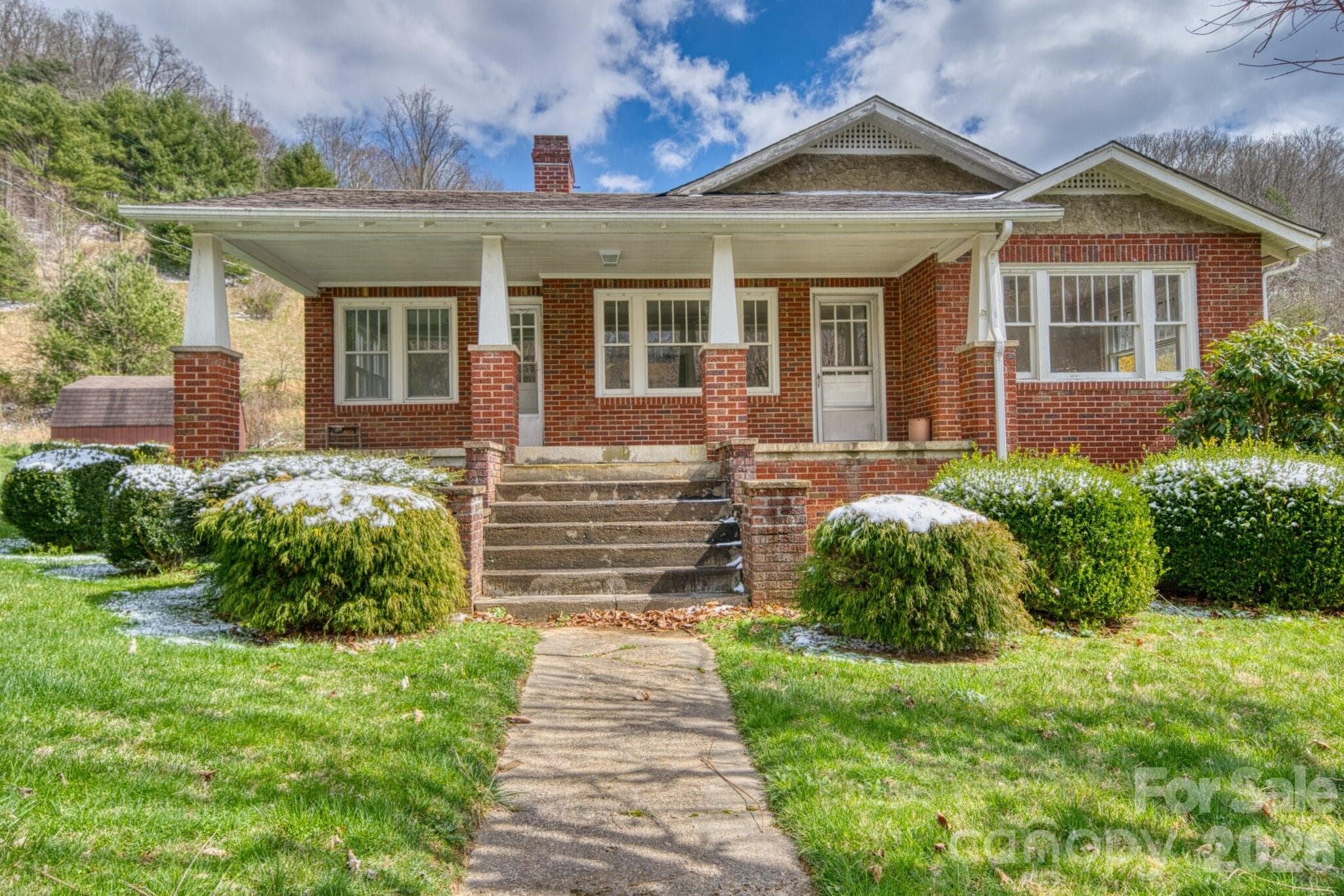 Single Family Residence at 6090 US 23 Highway, Mars Hill, photo 2 of 23