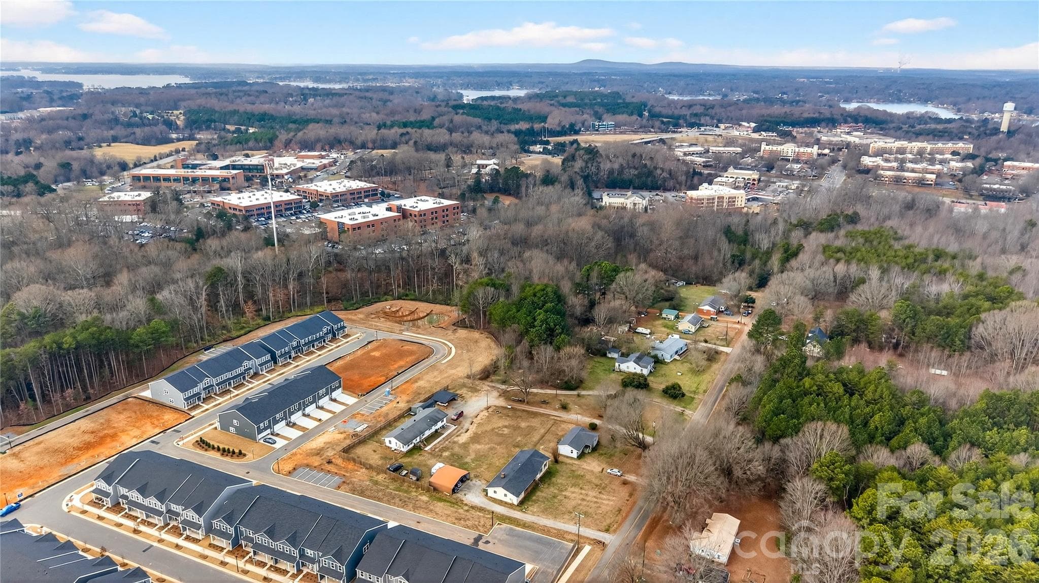 Single Family Residence at Mooresville, photo 4 of 17
