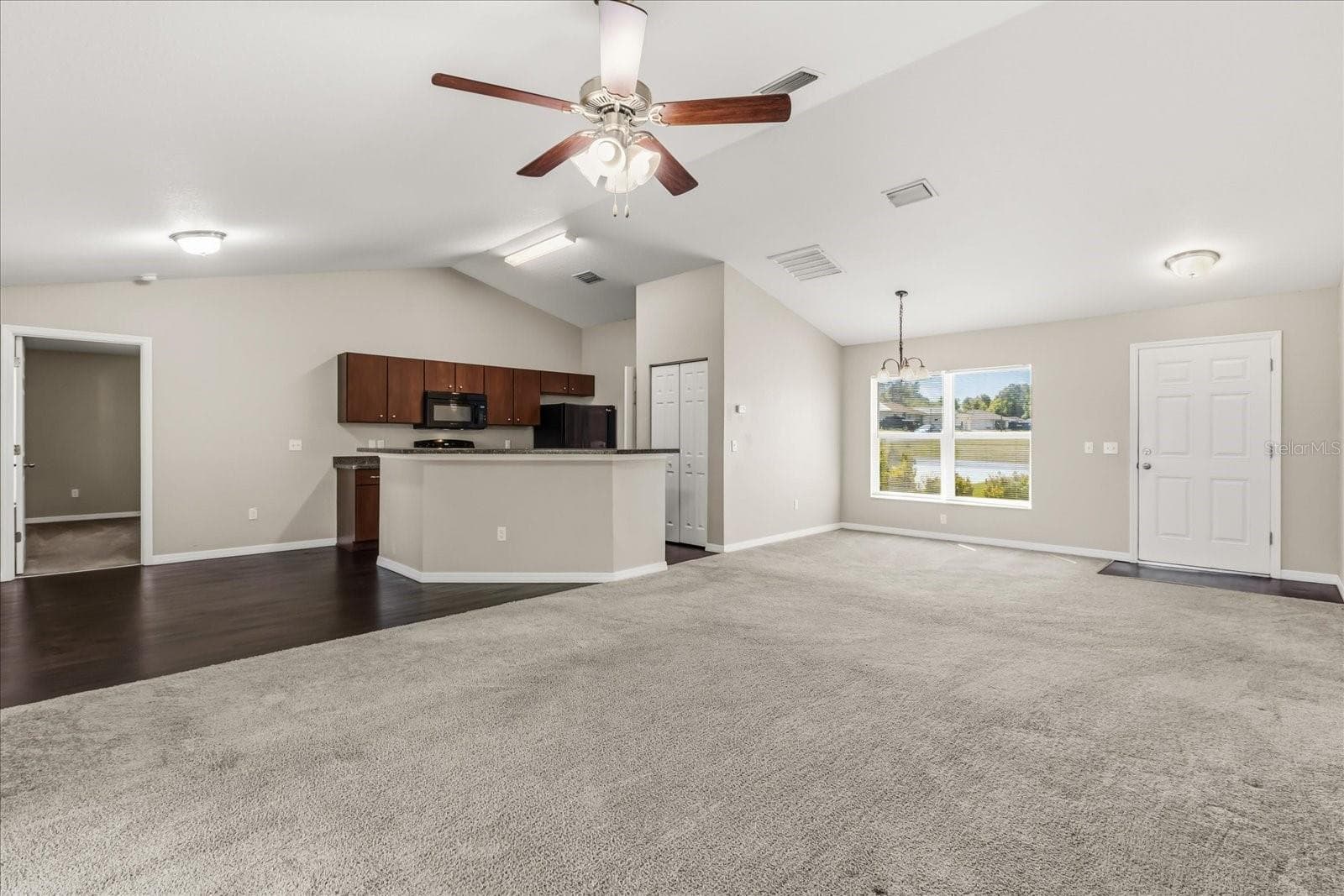 Living-Dining-Kitchen - 5223 SE 135TH PL, SUMMERFIELD