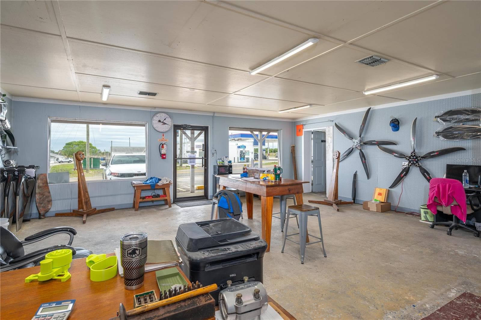 Retail Interior - 19 EVERGREEN DR, LAKE WALES