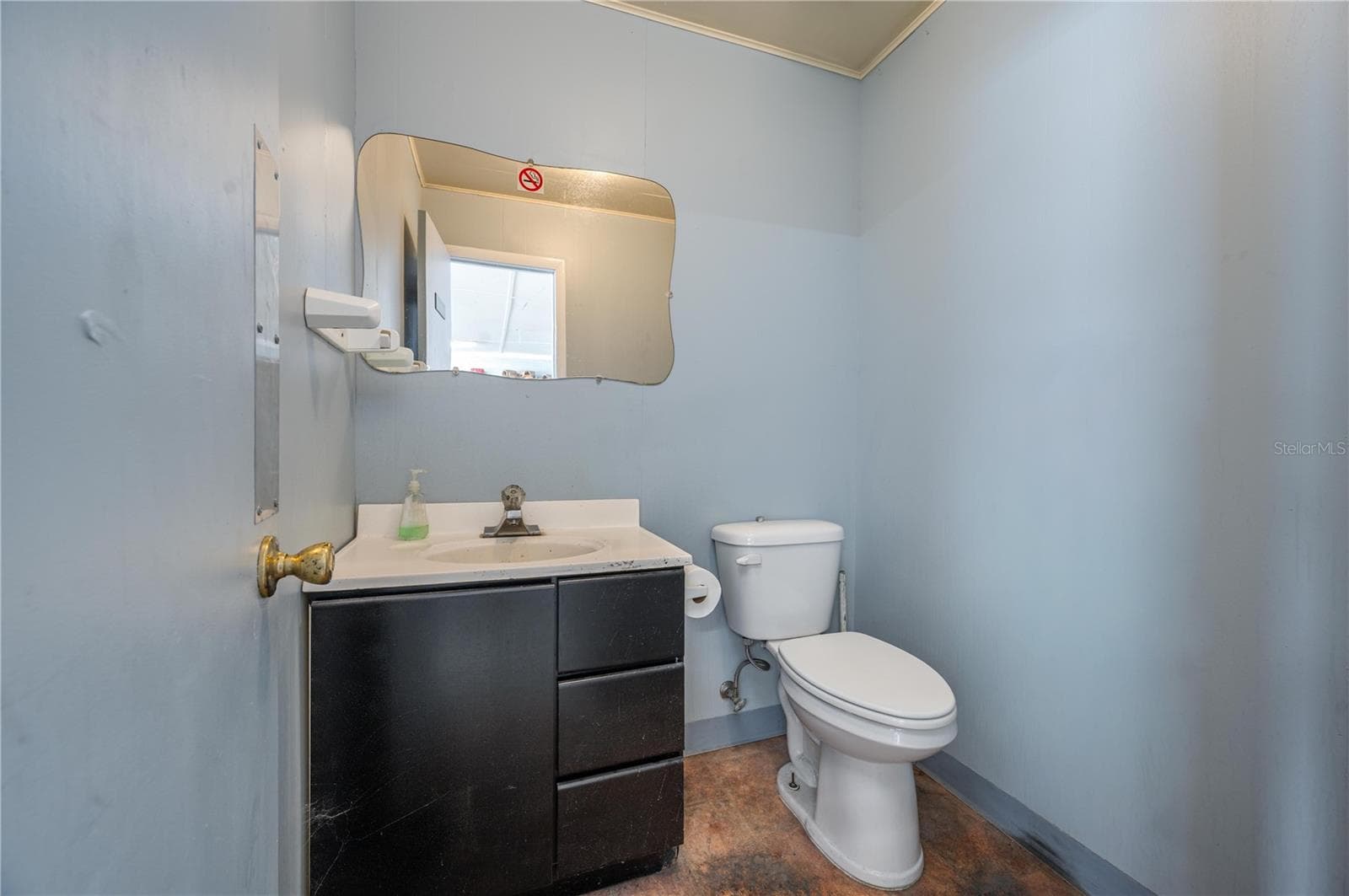 Bathroom - 19 EVERGREEN DR, LAKE WALES