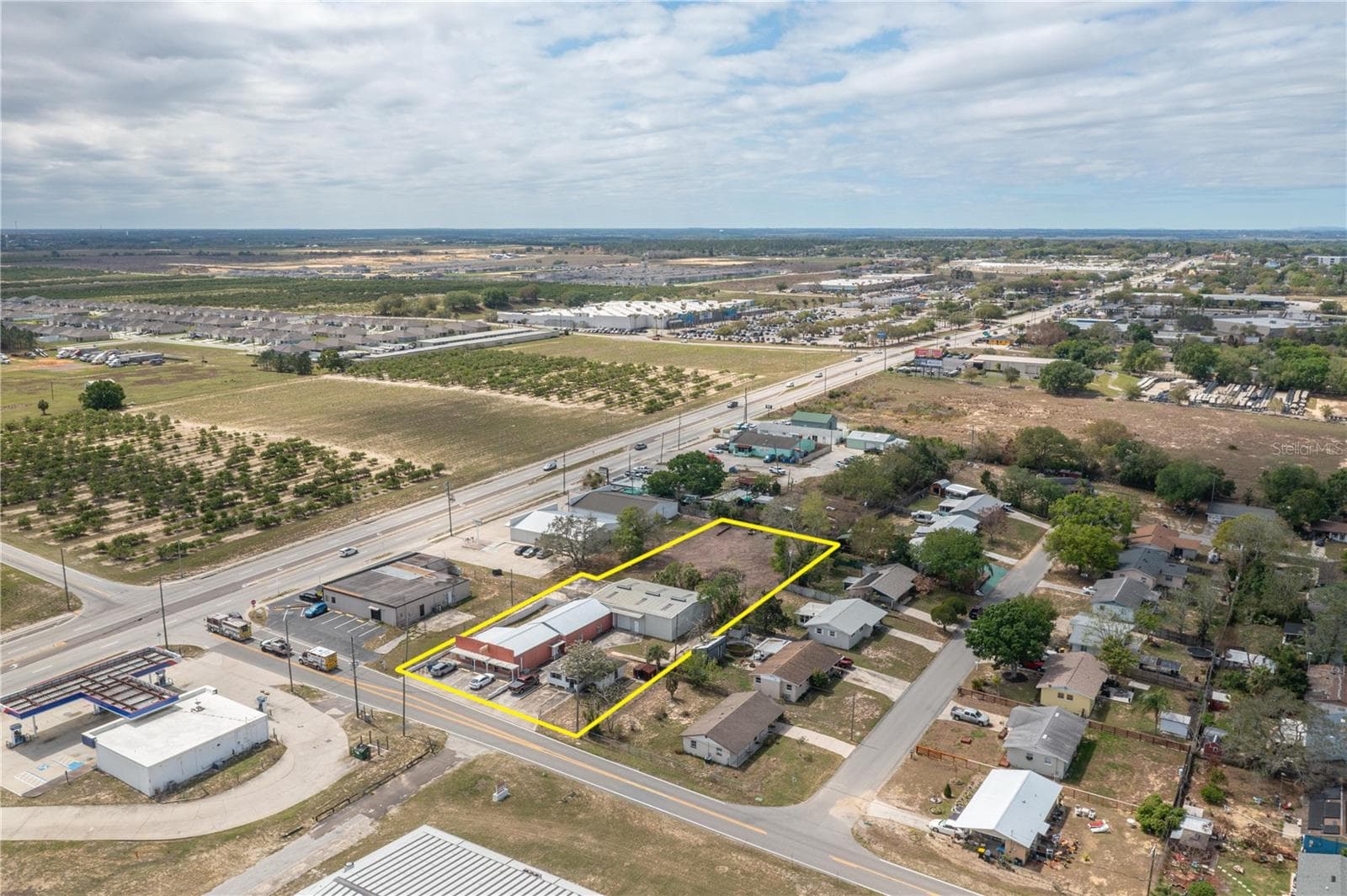 Aerial View Looking Southwest - 19 EVERGREEN DR, LAKE WALES